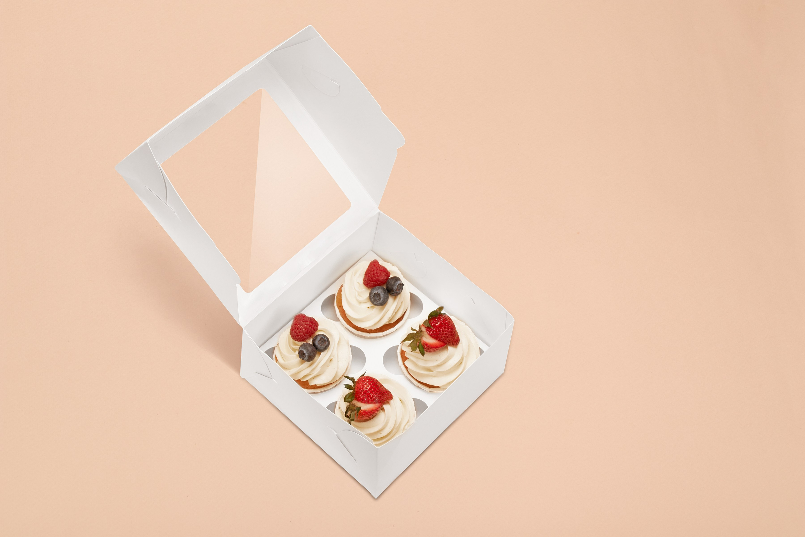 Серия фотографий бумажной упаковки для интернет магазина. Предметный фотограф для маркетплейсов. Казань