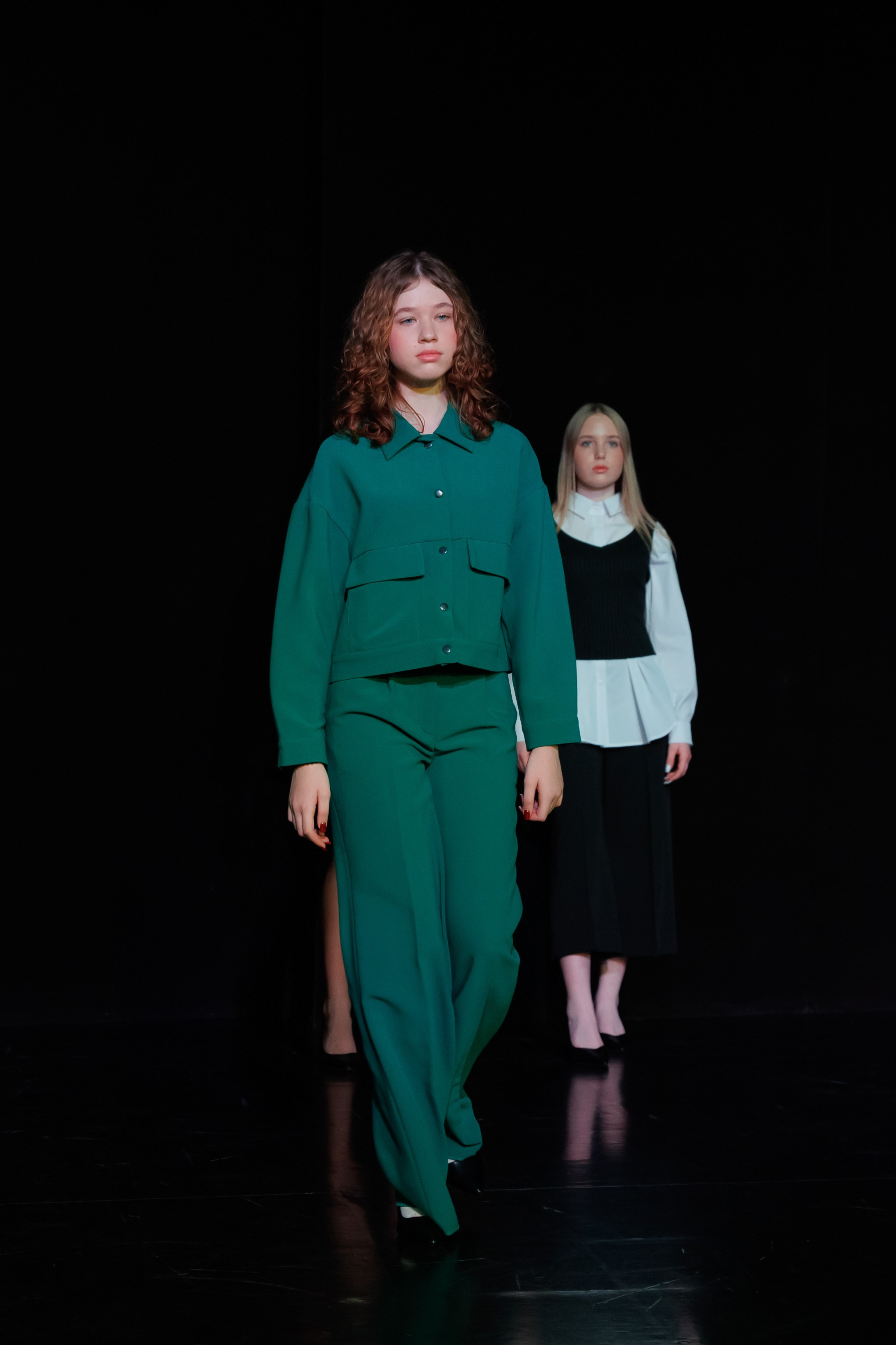 Показ коллекций Новосибирских дизайнеров для Fly Production. Фотограф Новосибирск — Наталья Гресь