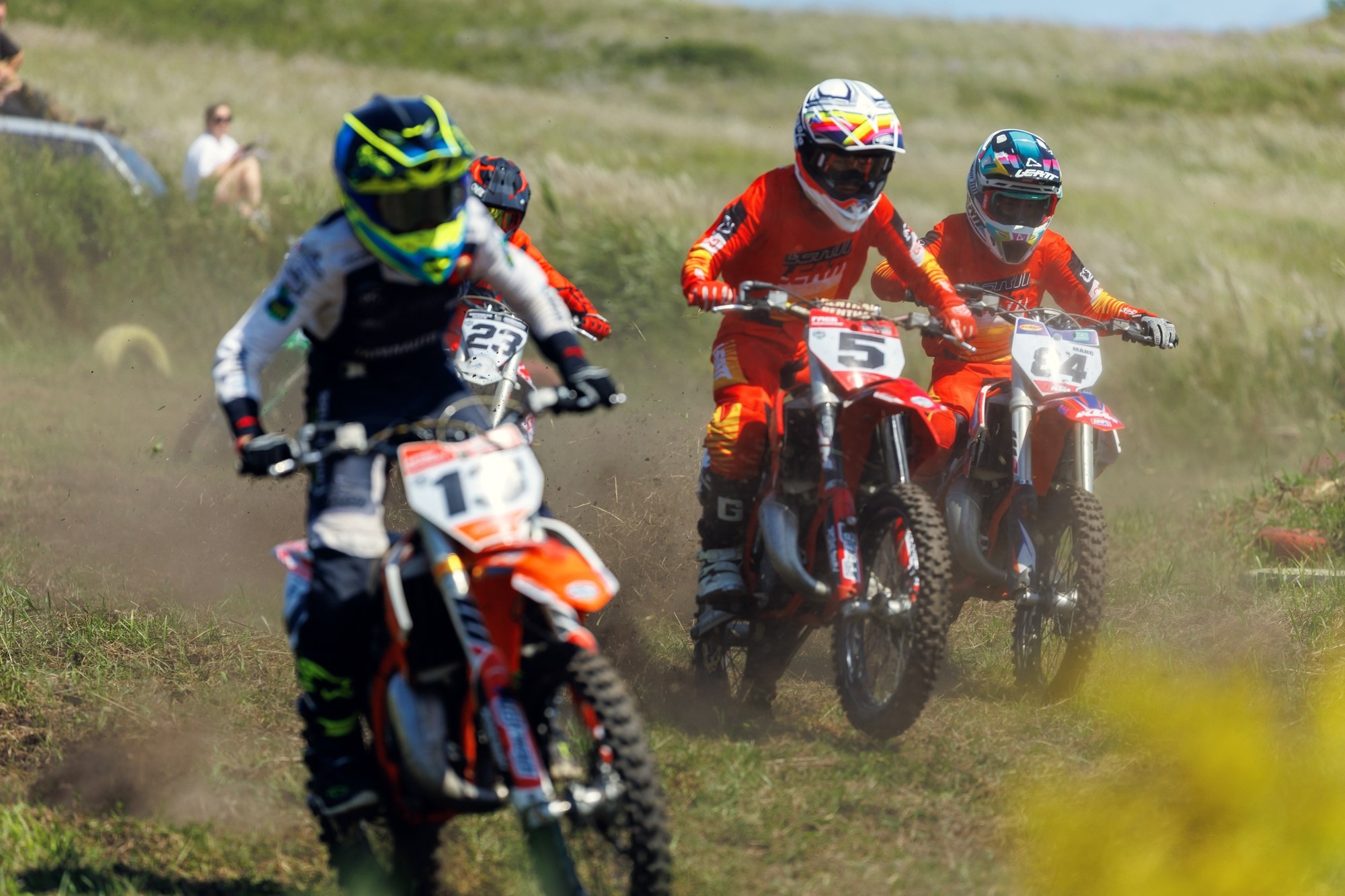 Мотокросс 2025. Андрей Кровлин — фотограф в Славянке