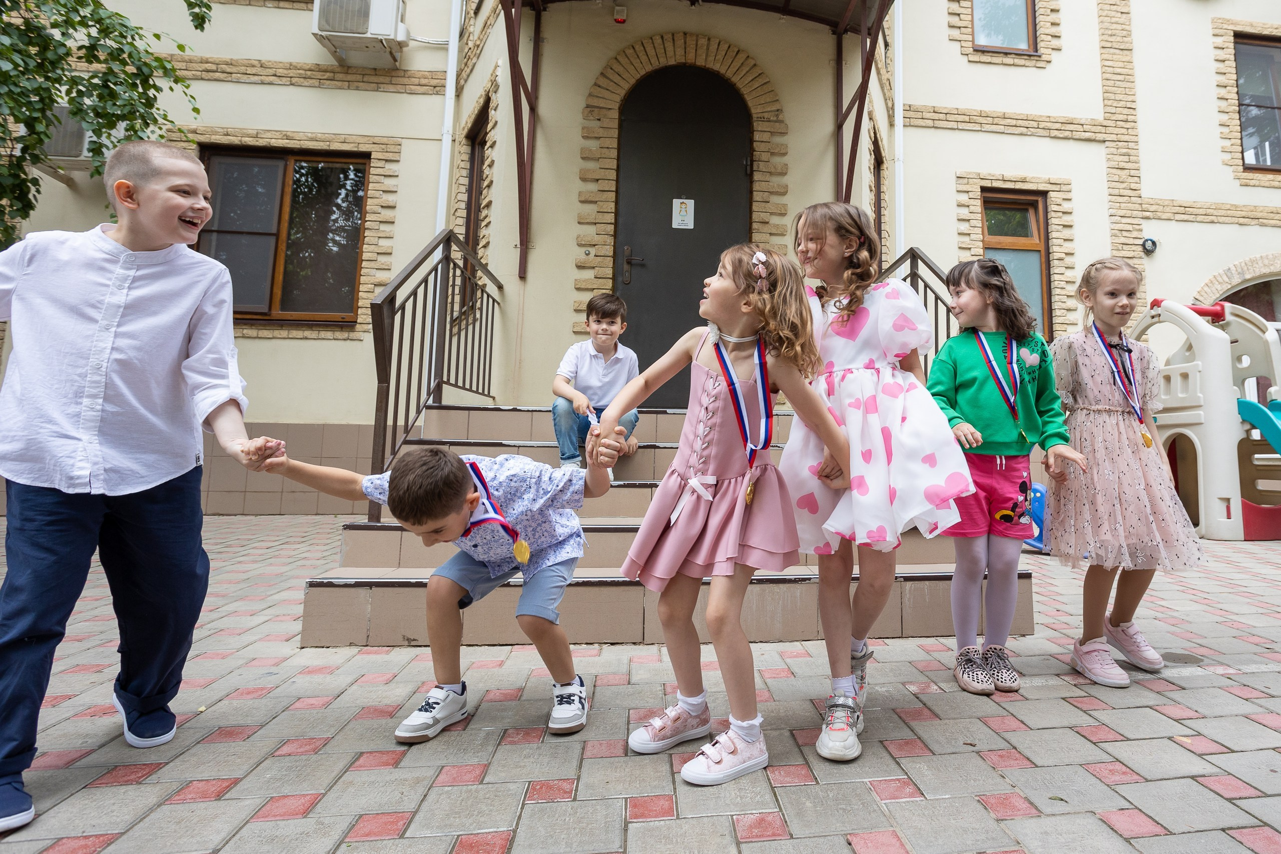 Выпускной Детский сад, 2 часа, 8000. Выпускные альбомы Майкоп, Краснодар Елена Золотарева