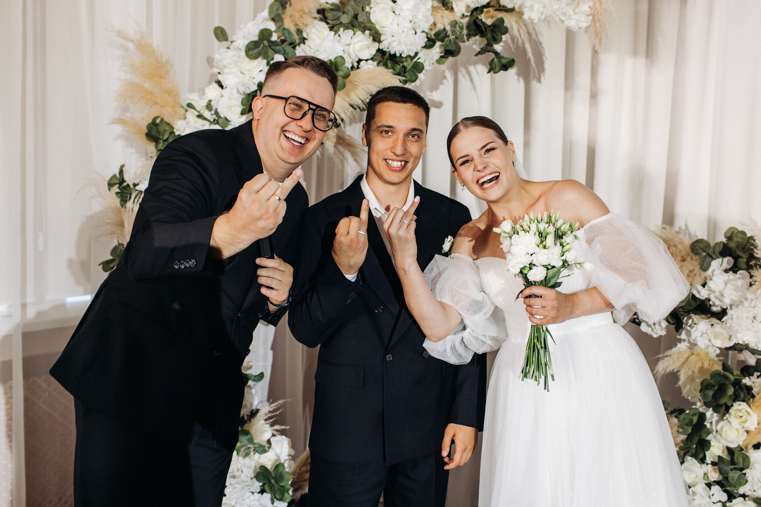 Vlad & Nadya (Saint-Petersburg, Russia). Destination wedding photographer Peter Letu
