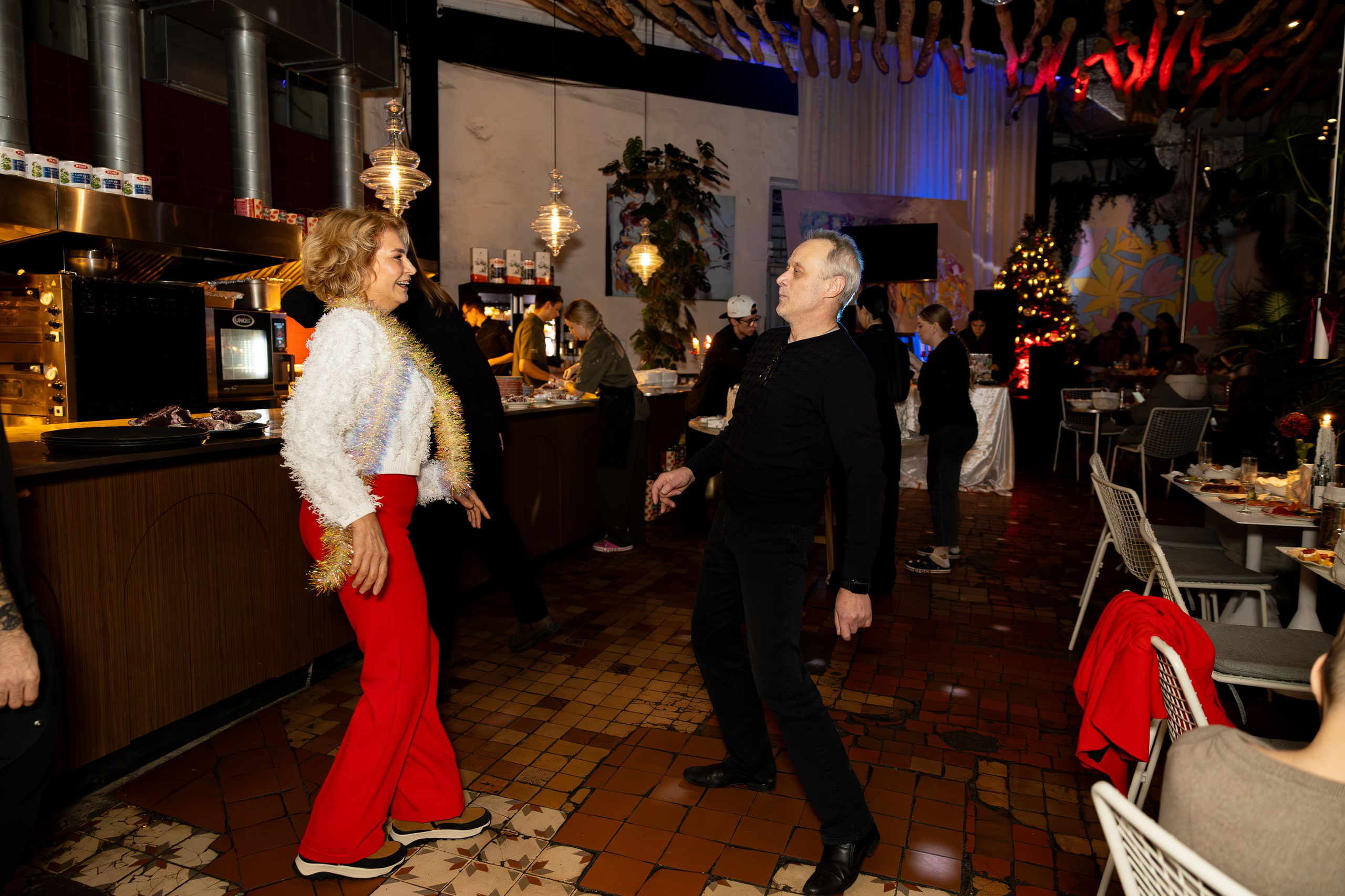 Новогодняя Ночь в арт-пространстве Gastrodvor. Дженбаз Павел — фотограф в Ялте