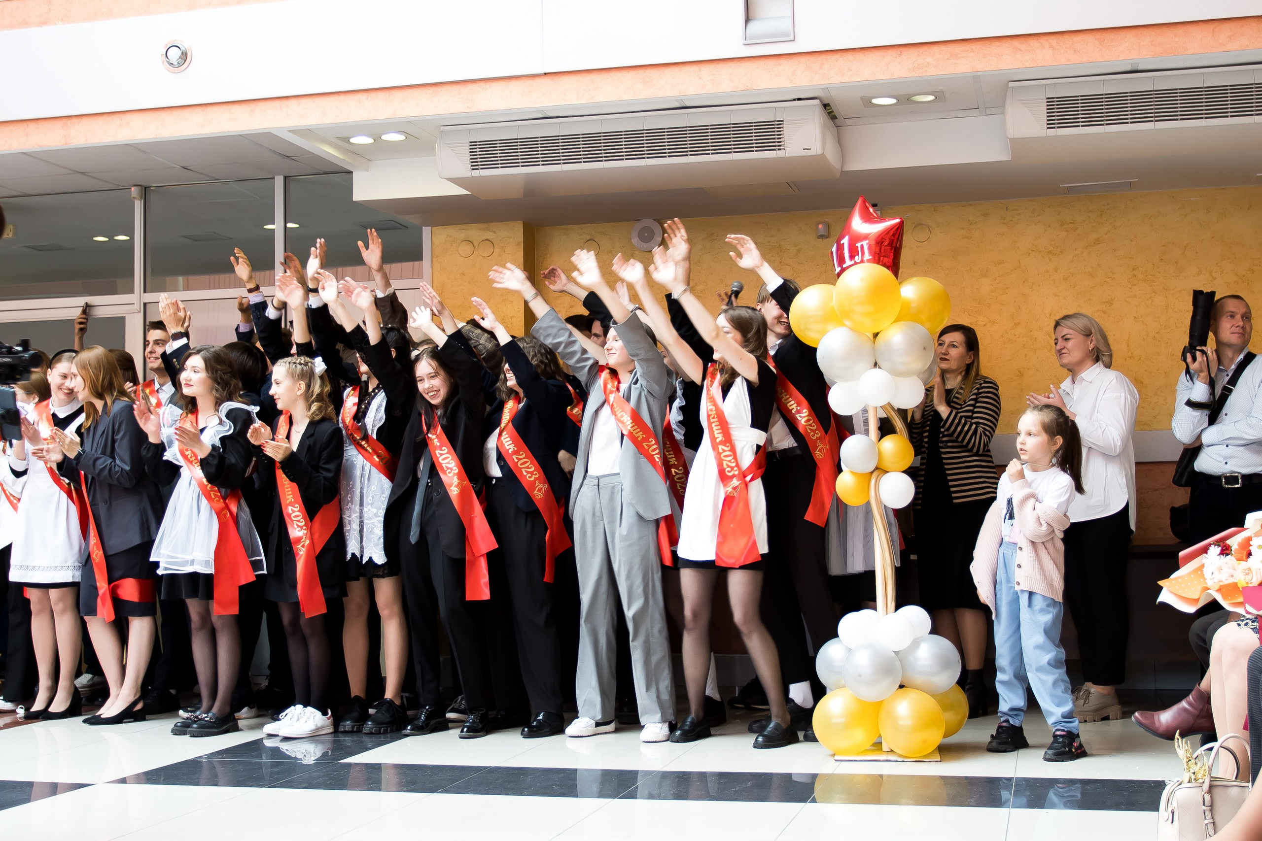 Последний звонок. Фотограф в Иркутске