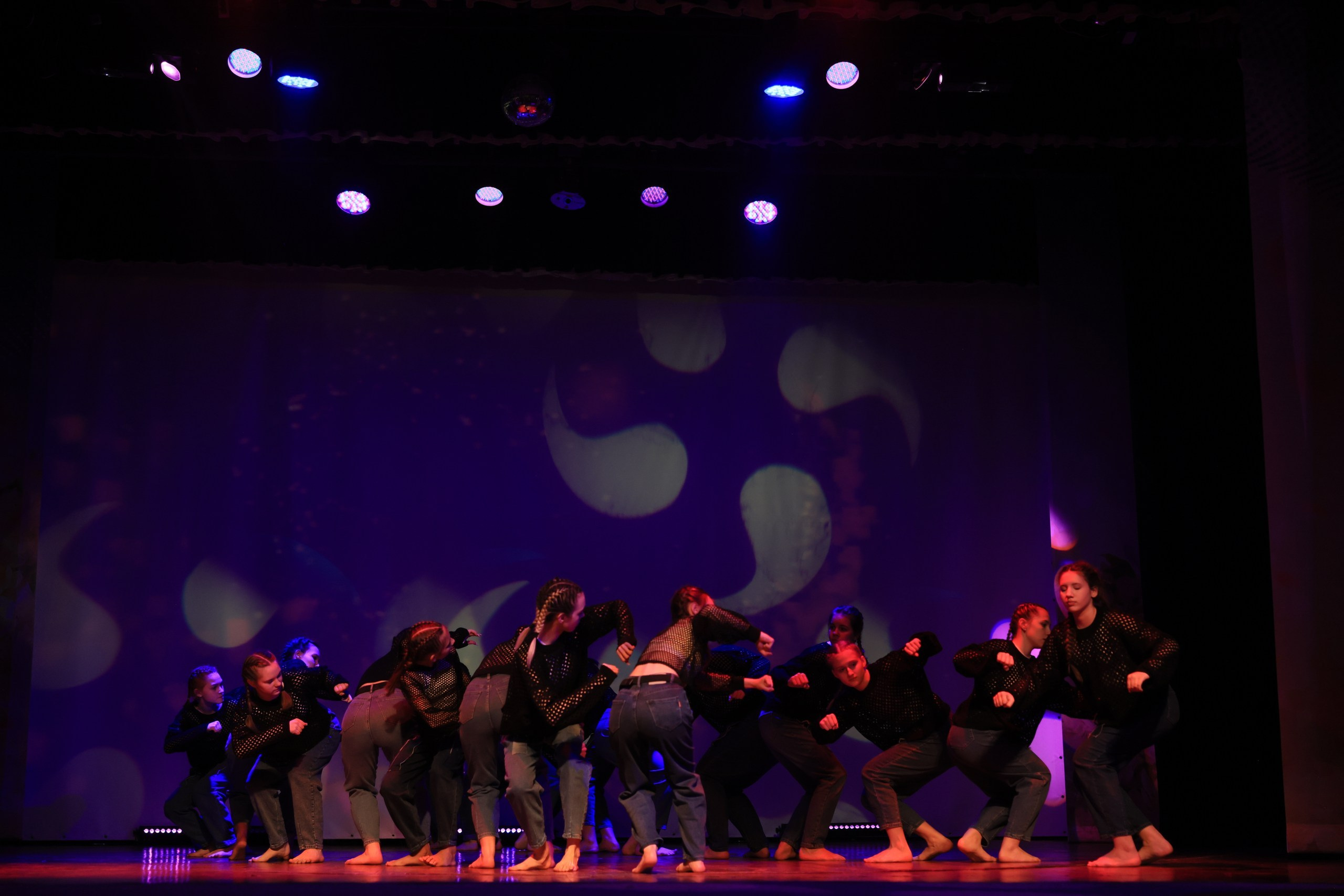 Концерт к 8 Марта в ДК «Металлург» г. Тула. Фотограф в Туле Крупский АнДРей. Фотостудия «КАДР71» в Туле