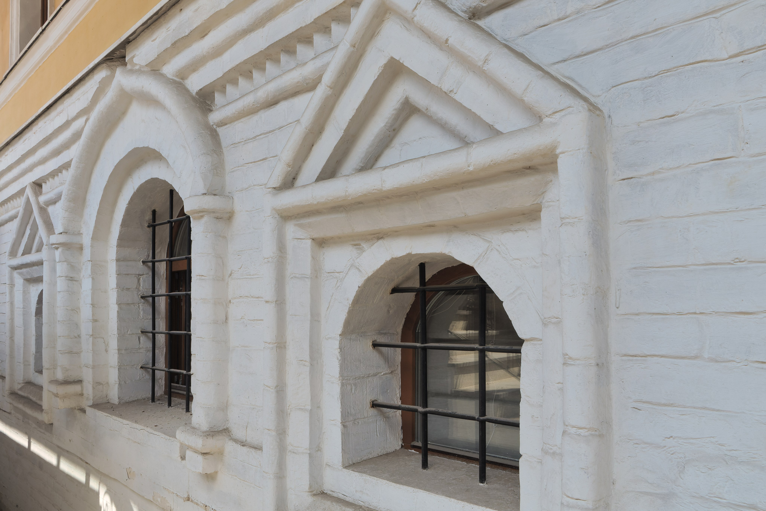 Картинки с острова между Берсеневской и Якиманской набережными Москвы-реки. Фотограф Никифоров-Гордеев Сергей. Москва и МО