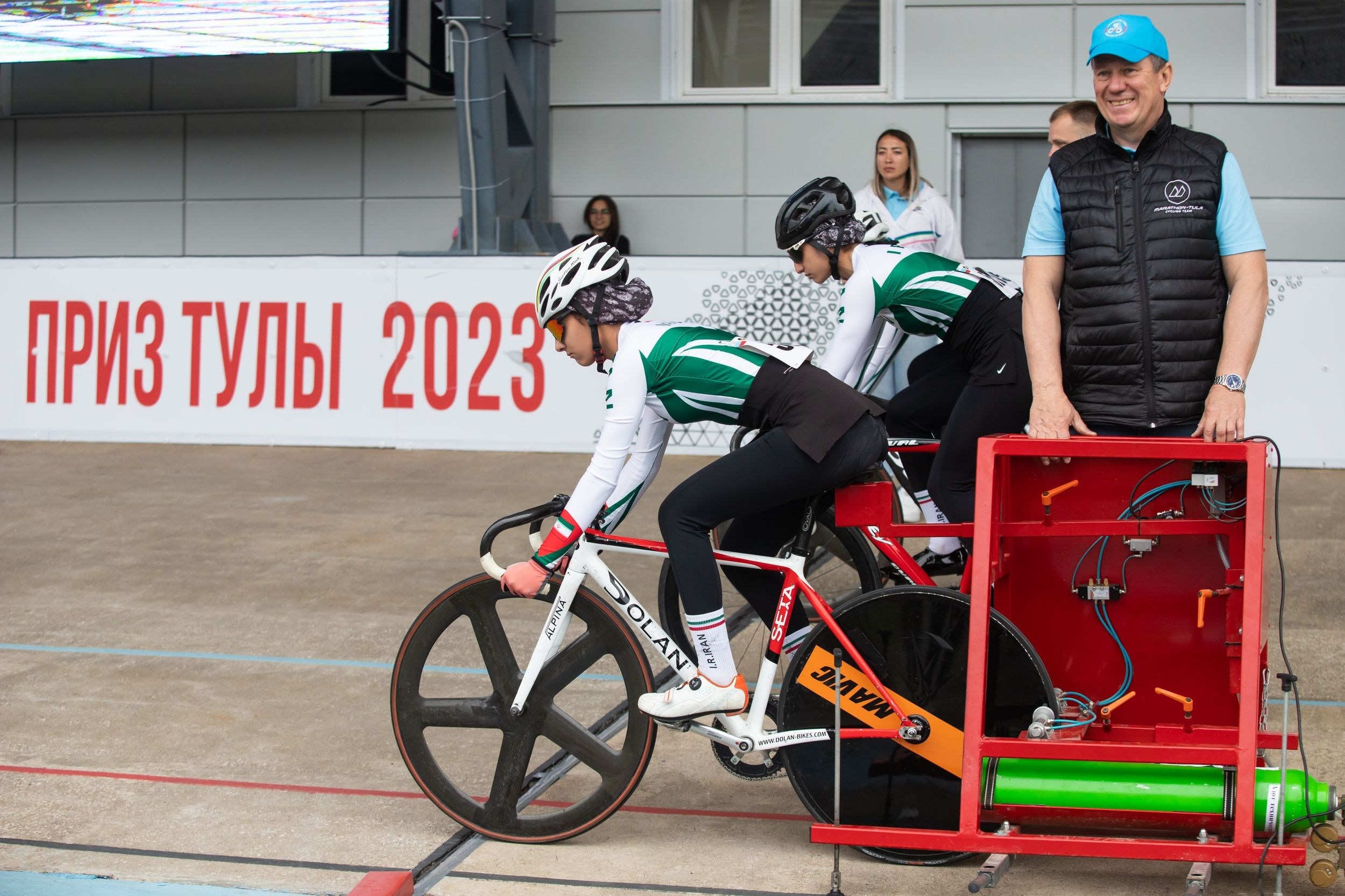 Соревнования по велоспорту «Большой приз Тулы» (19 мая 2023). Репортажный фотограф Алексей Пирязев