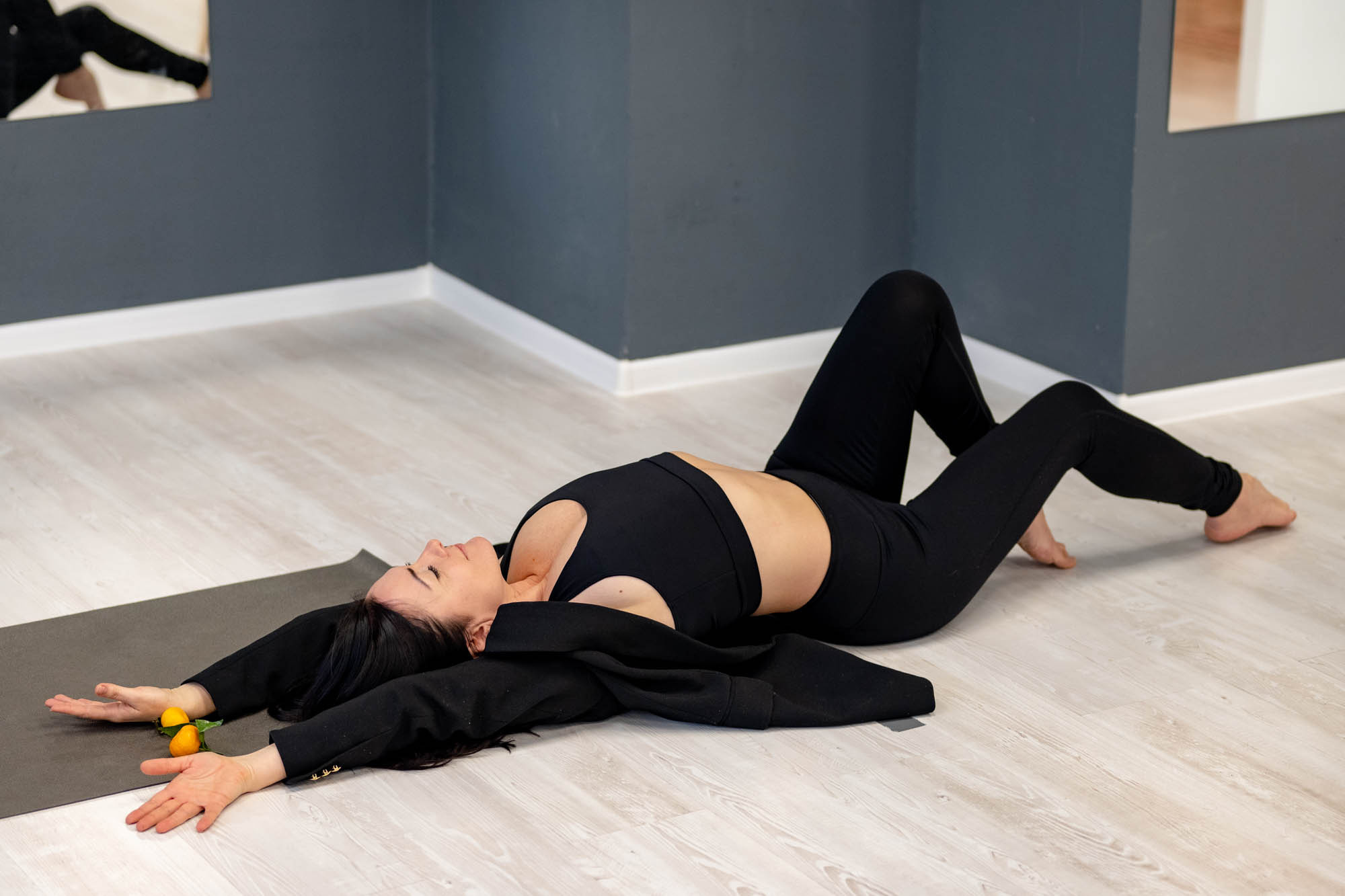 СЬЕМКА ДЛЯ ПРЕПОДАВАТЕЛЯ ЙОГИ. ЮЛИЯ ВАРАВКА. Фотограф Анастасия Броварник в Санкт-Петербурге