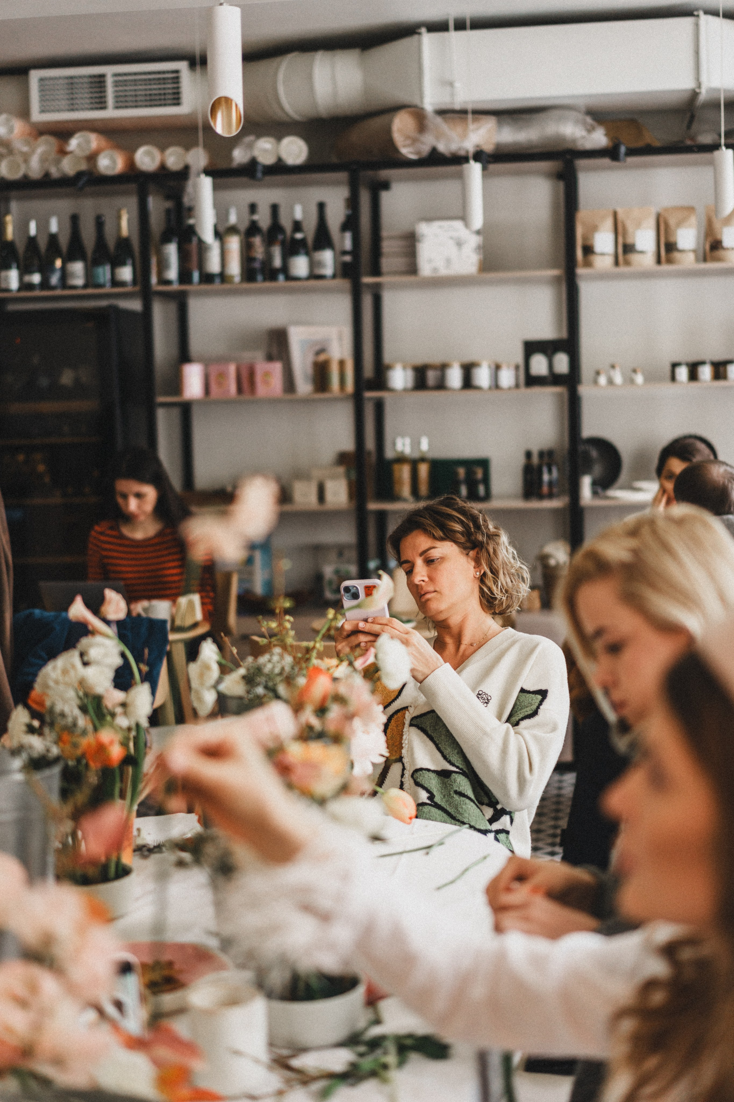 OCHEN' — цветочная встреча 14 февраля. Семейный и детский фотограф и видеограф в Москве, Серпухове и Тарусе Валерия Сорокина