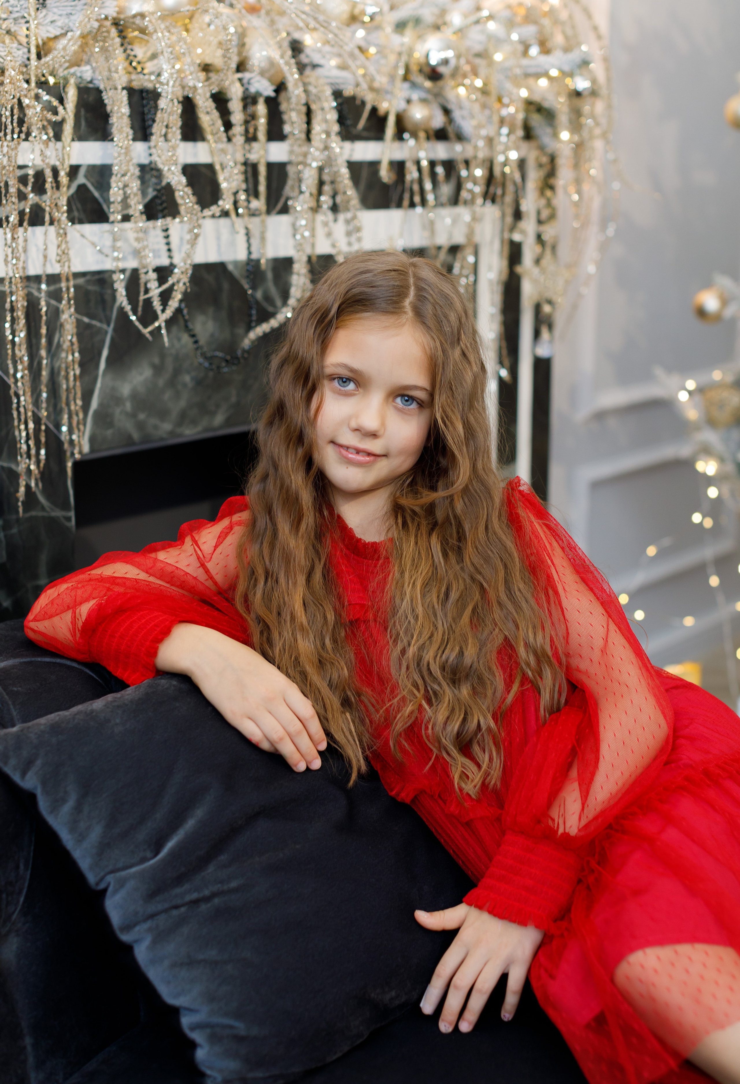 Семейная новогодняя съёмка в студии. Портретный и семейный фотограф Юлия Герман