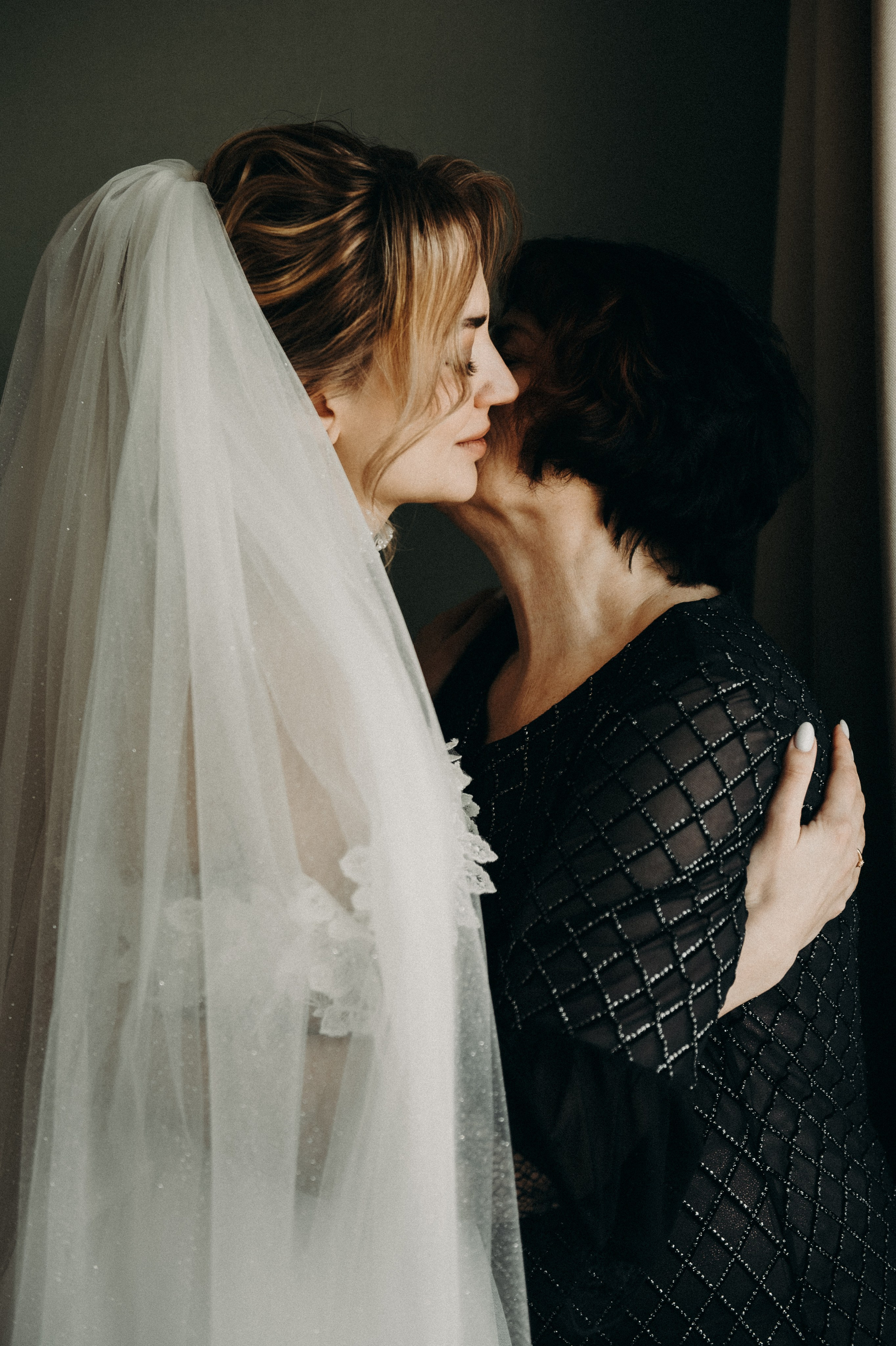 Свадебные фотографии. Фотограф в Барнауле Дарья Бутурлакина. Люби.Цени.Касайся