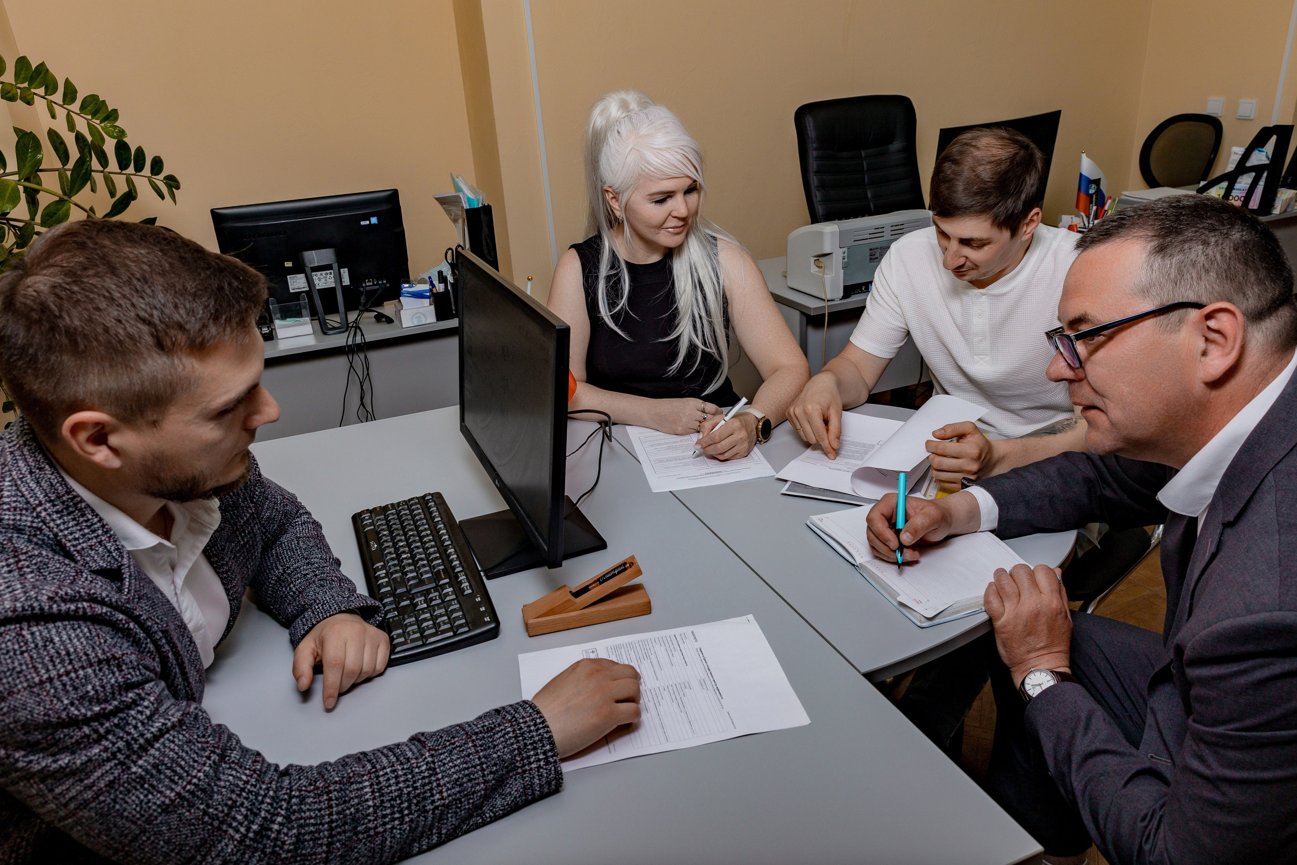 Контент-фотосъемка для фирмы. Фотокниги и выпускные альбомы в Иваново