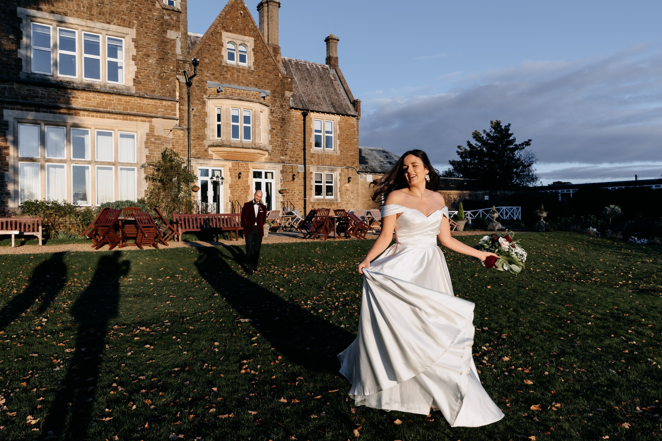 Hartsfield Manor Wedding. Moments Catchers — Wedding Photography & Video Duo in London