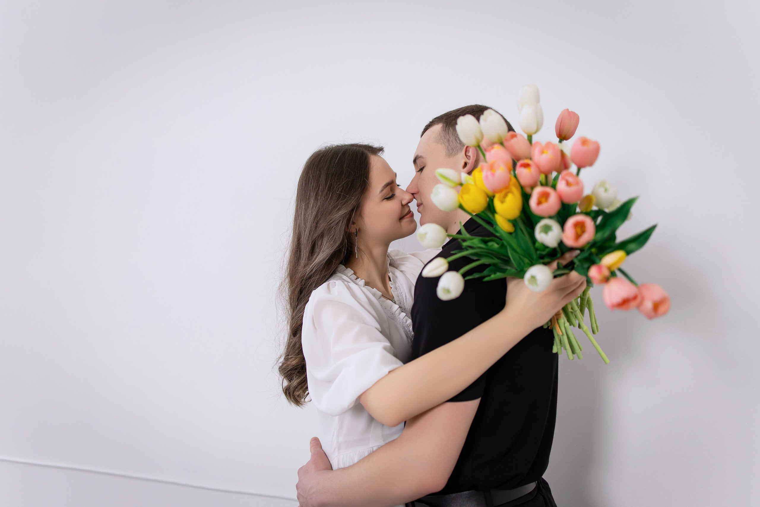 Ваши фотографии. Интерьерная фотостудия Background в Омске