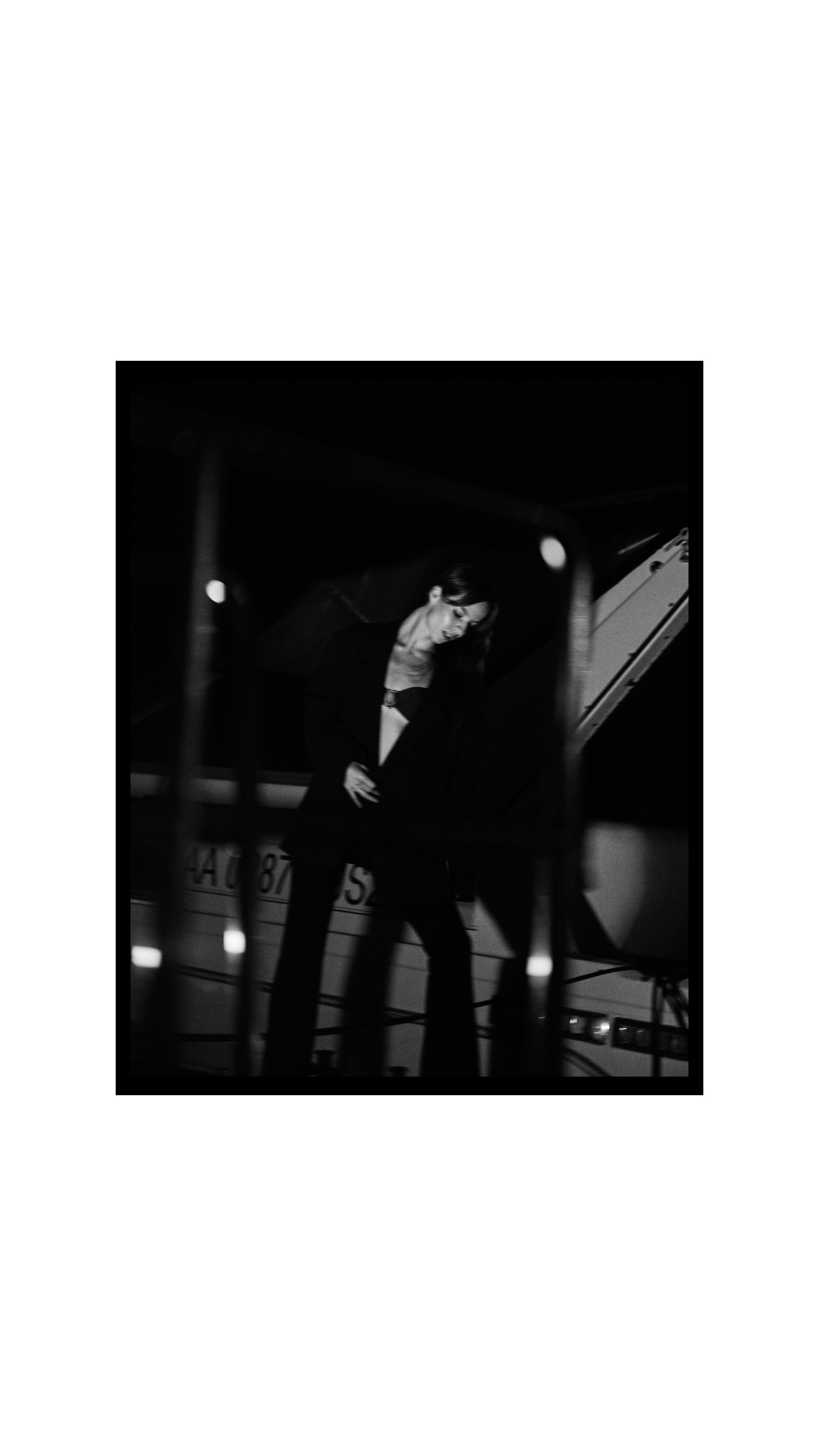 Night city. Фэшн-фотография и портреты в Владивостоке. Превращаю съёмку в повествование — создаю образы с сюжетом, которые остаются в памяти