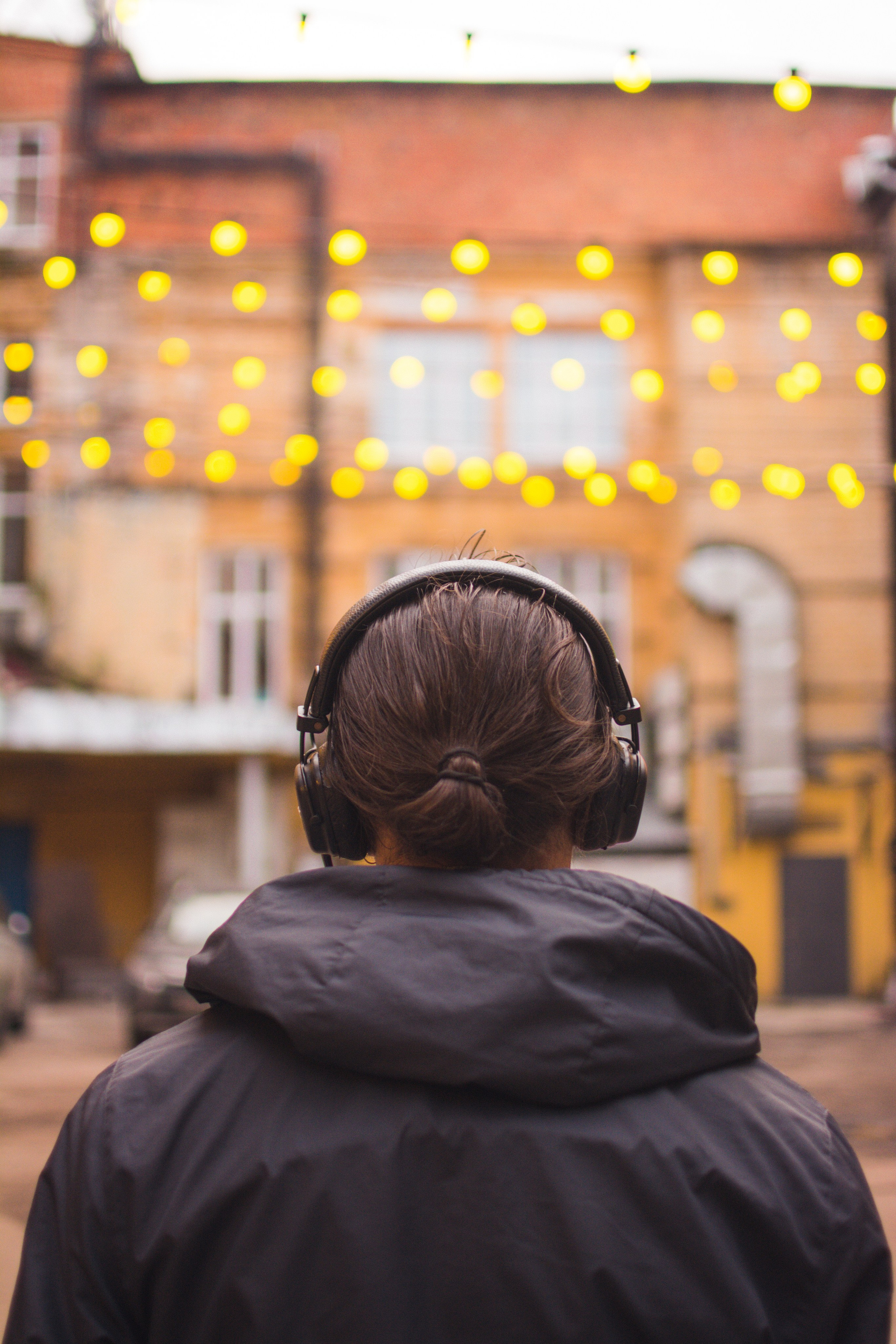 Студия диджеинга «Янтарь». Уголок фототворчества Никиты Усачева