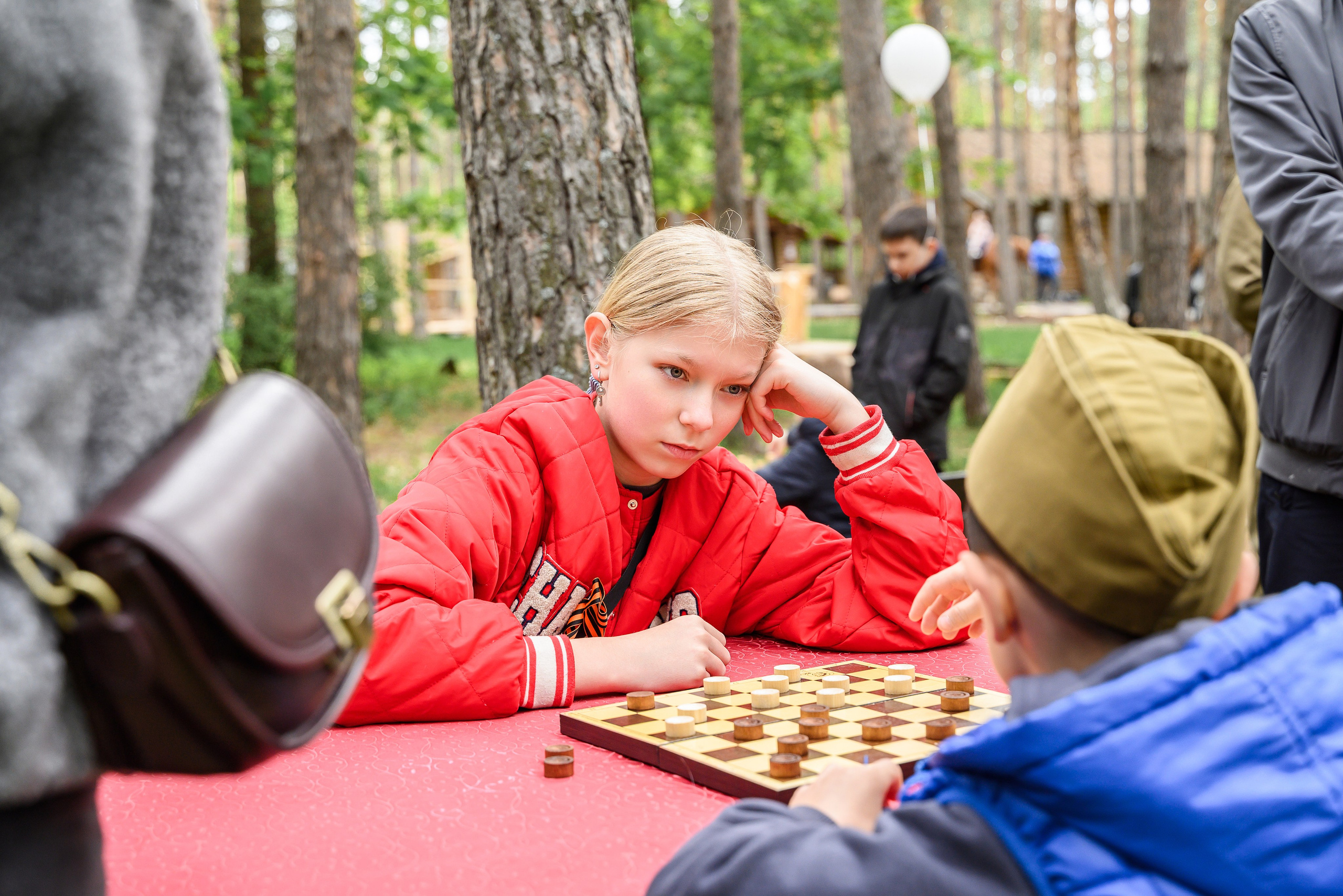 9 Мая (Архангельская слобода). Бжицких Виталий — фотограф г. Ульяновск