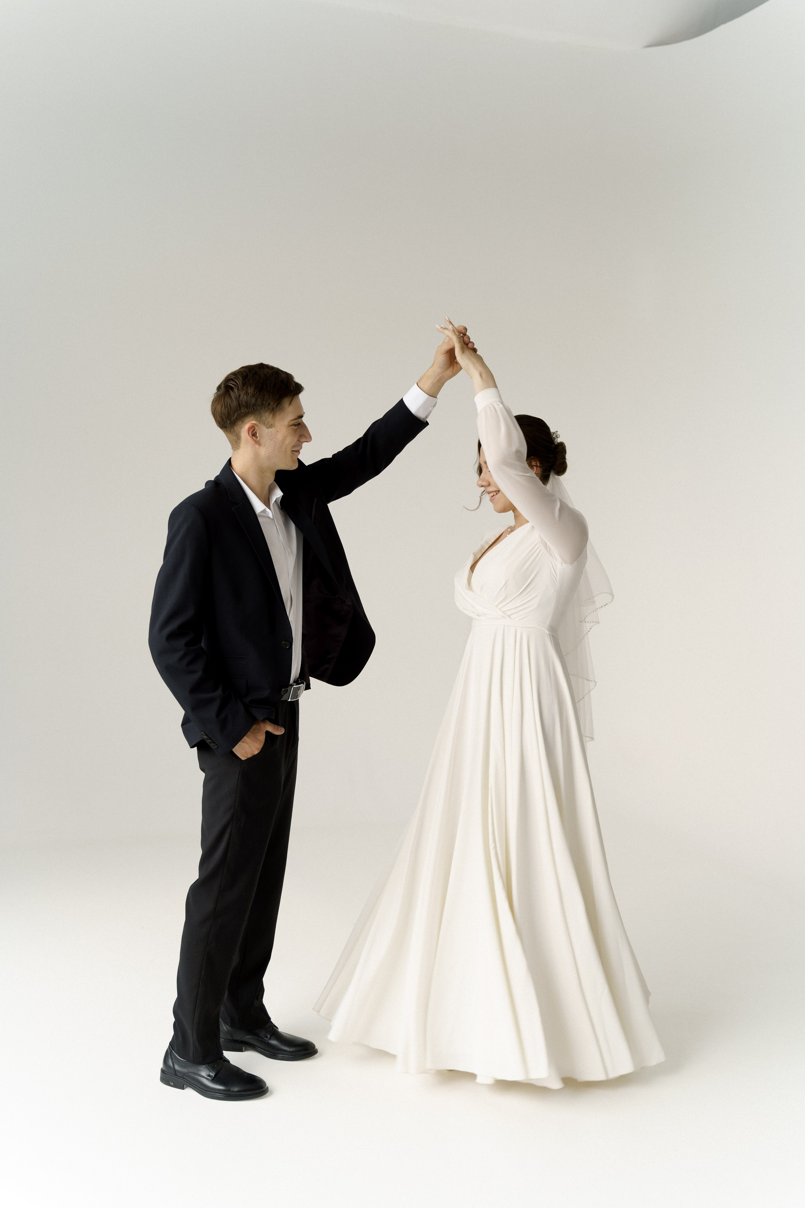 Наш свадебный день. Моменты и истории о вас настоящих