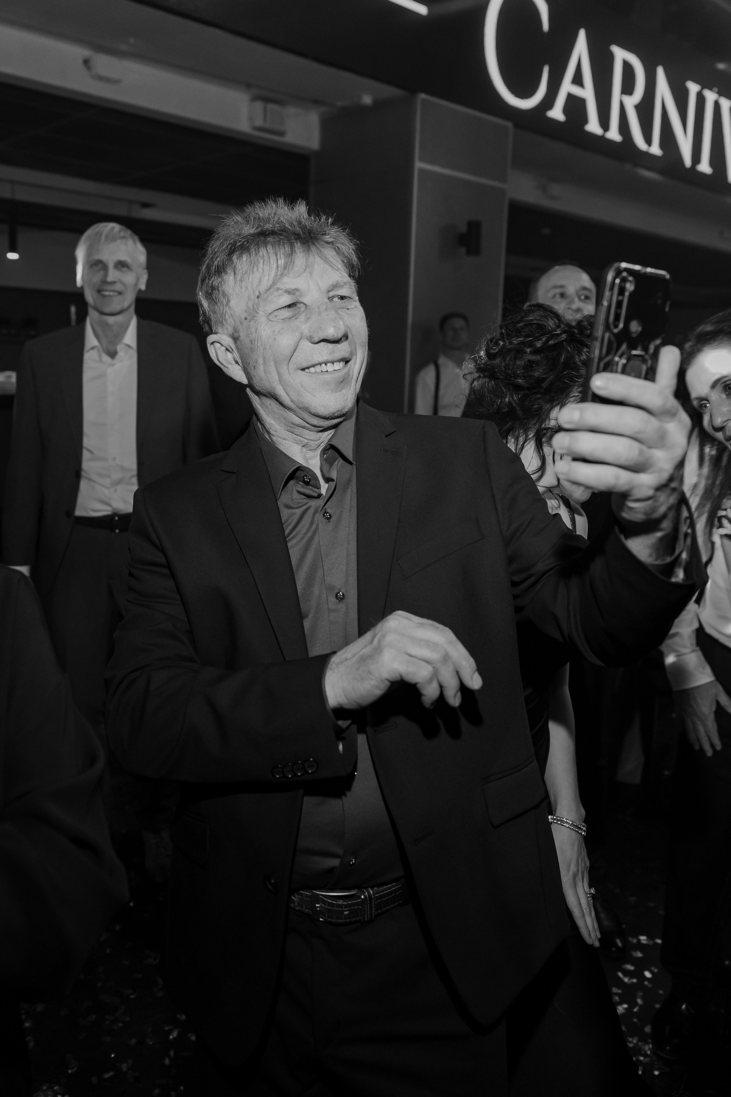 Сергей Юрьевич 60 лет. Свадебный и семейный фотограф в Нижнем Новгороде