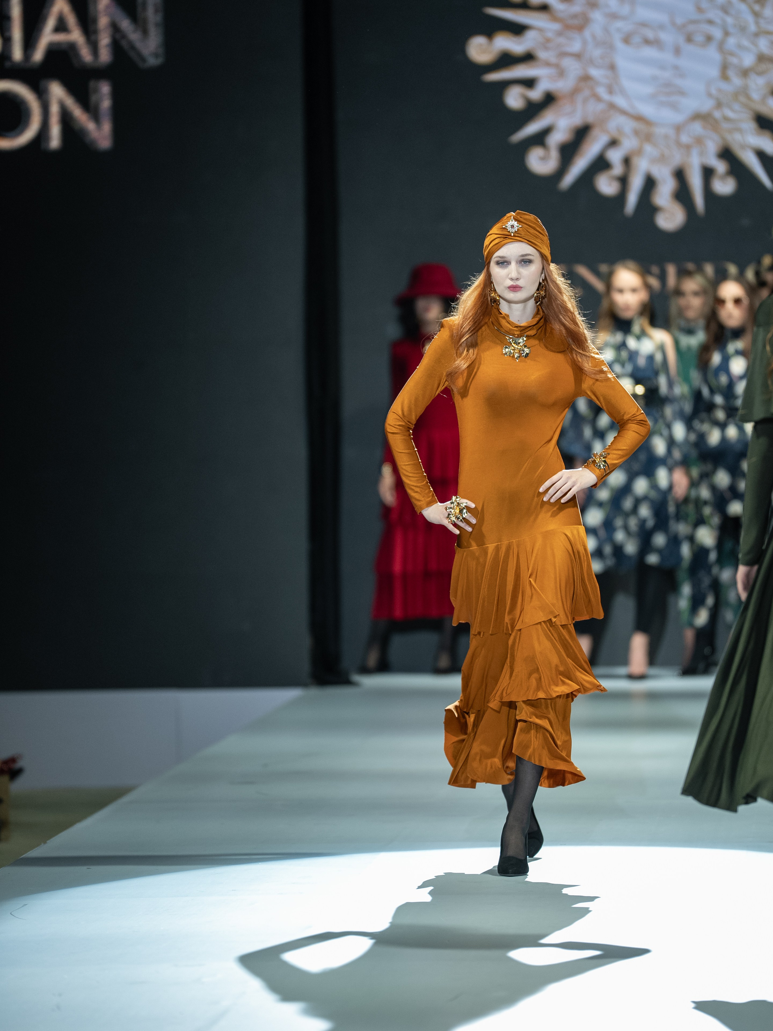 EURASIAN FASHION WEEK Sun Sergio. Сайт Алматинского НЮ АРТ, будуар и фэшн фотографа Дениса Карпенко