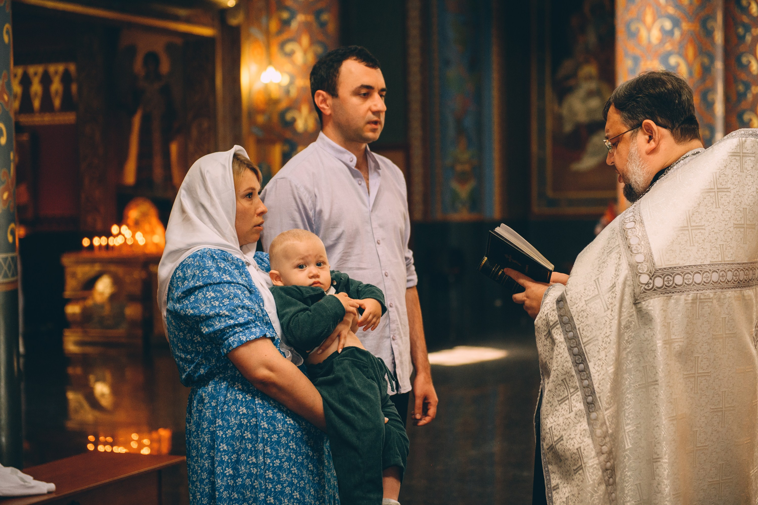 Крещение в храме Нерукотворного Образа Христа Спасителя. Свадебный и семейный фотограф София Невская