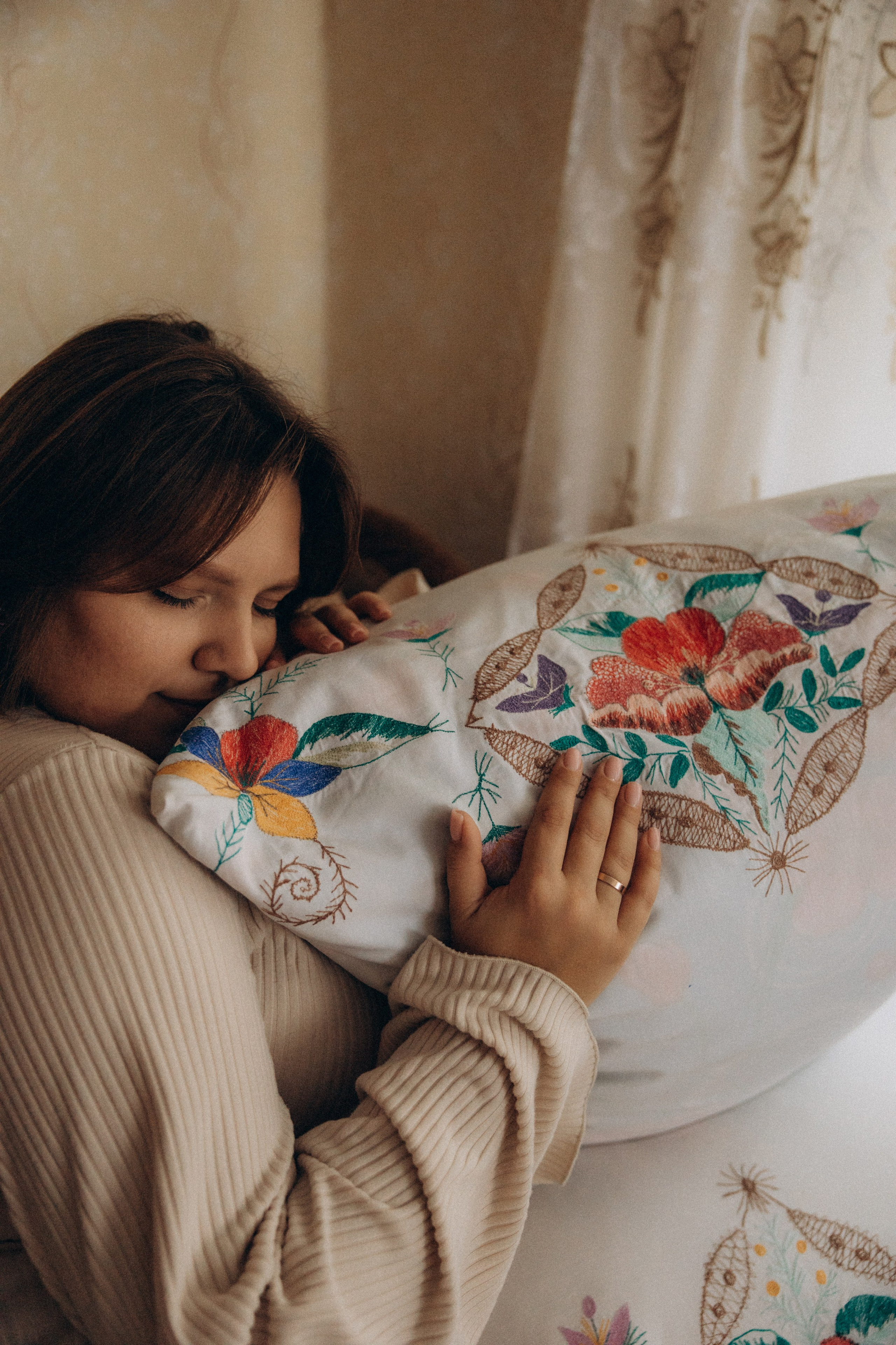 Аня и бабушка. Семейный фотограф Губкин/Старый Оскол