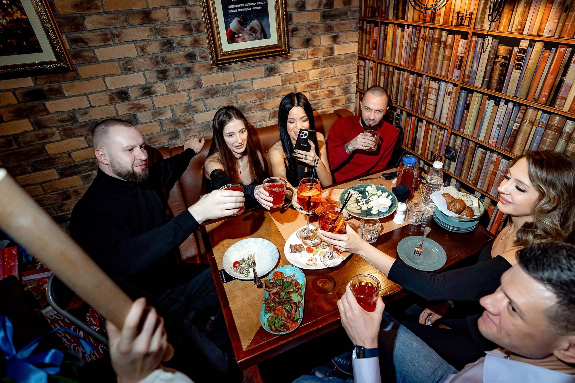 Новый год 2024 в Peoples. Сергей Кошкин. Репортажная и ивент-фотография в Сургуте