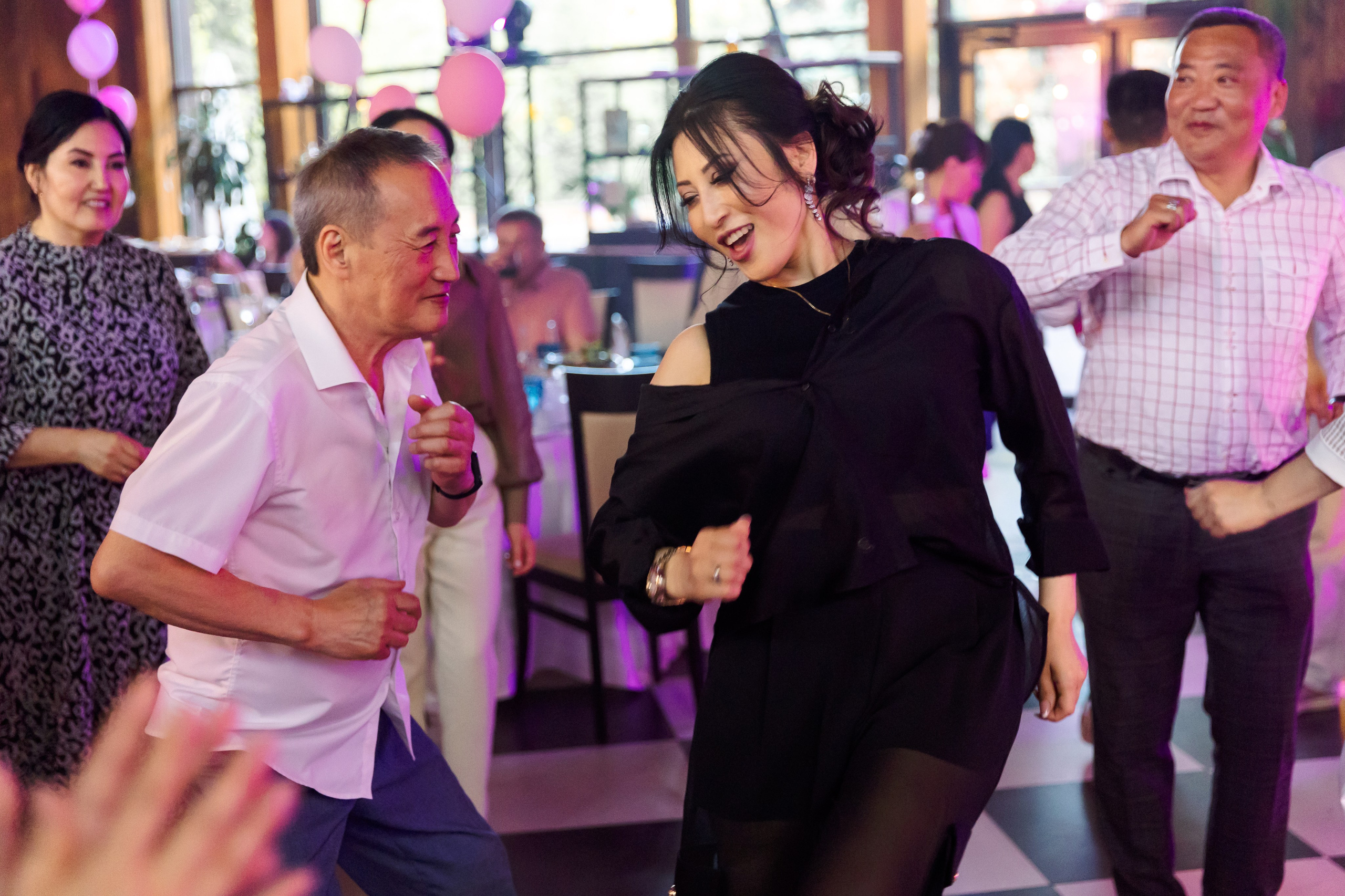 아스얀디 (Асянди)