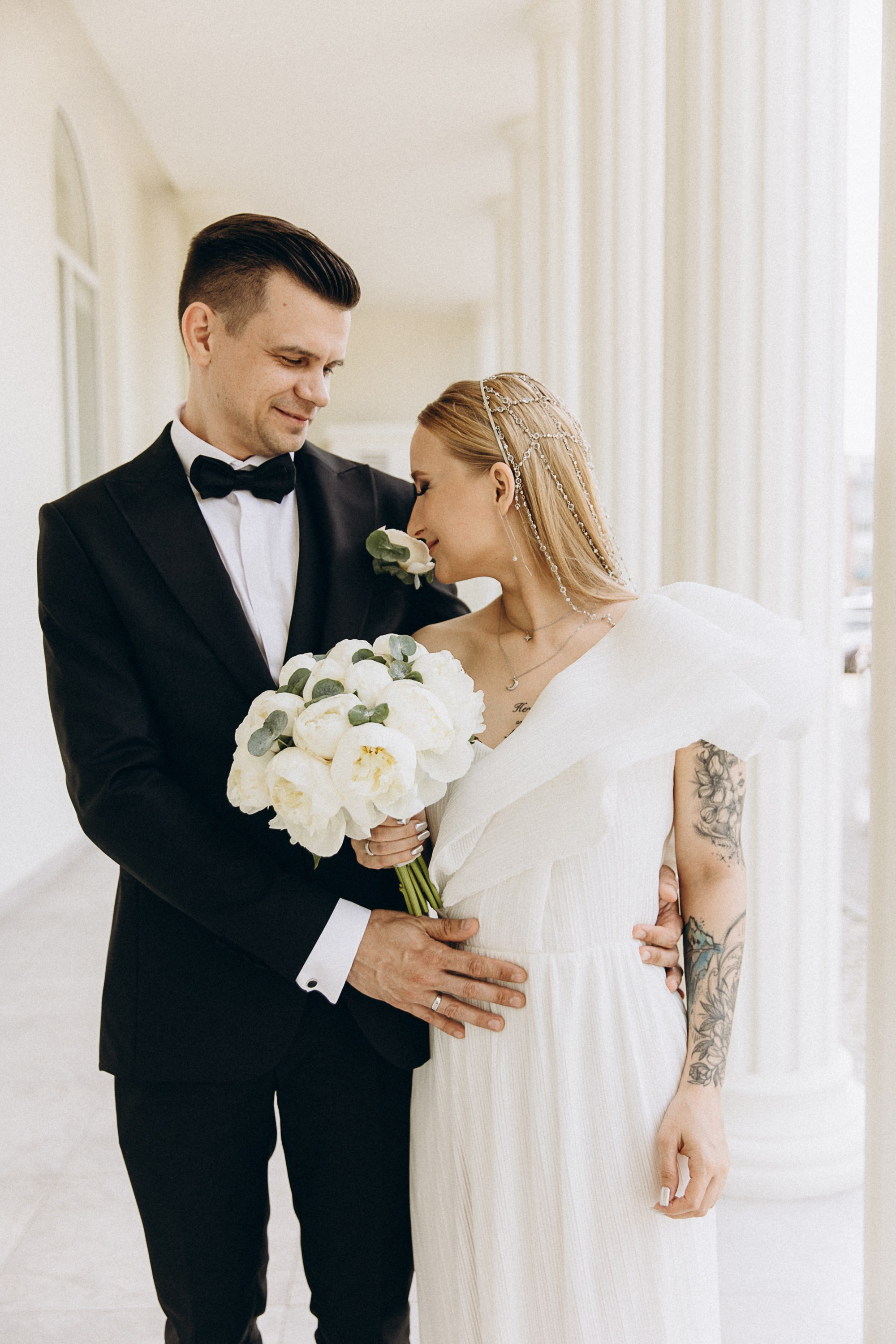 Свадьба в Краснодаре: роспись и фотосессия в парке Галицкого. Свадебный и семейный фотограф Виолетта Сидельникова. Краснодар, Россия, Беларусь, Европа