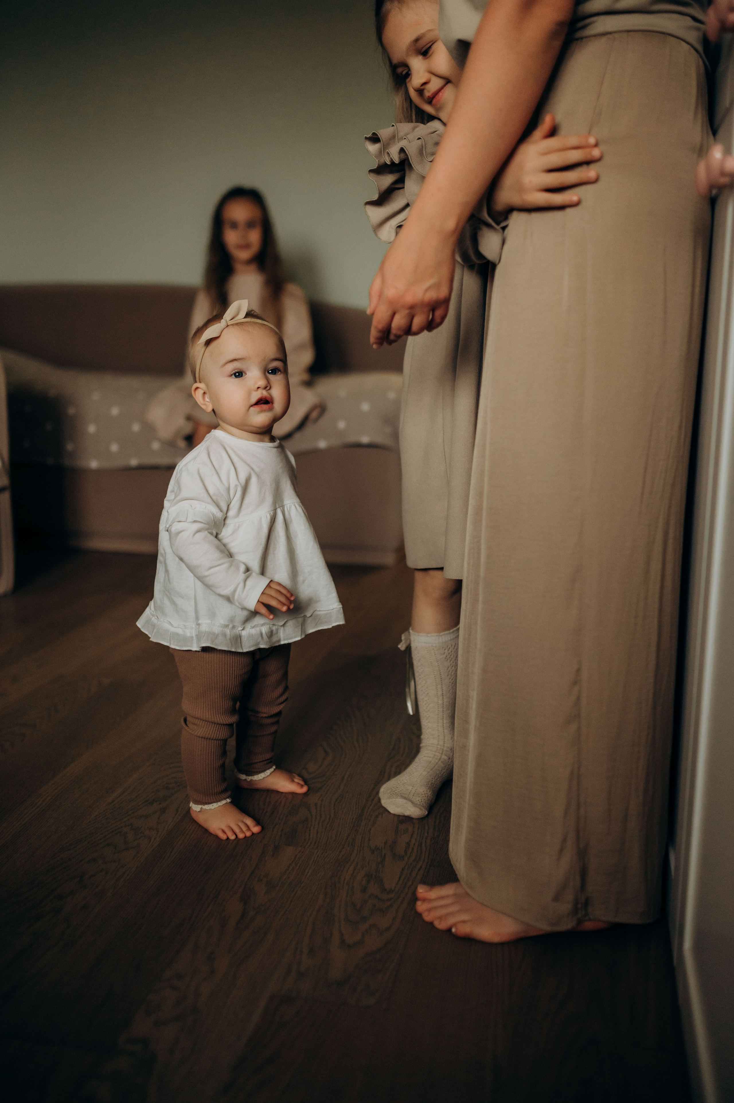 Годик младшей сестрёнке. Семейный фотограф в Домодедово и Москве Елена Пичугина