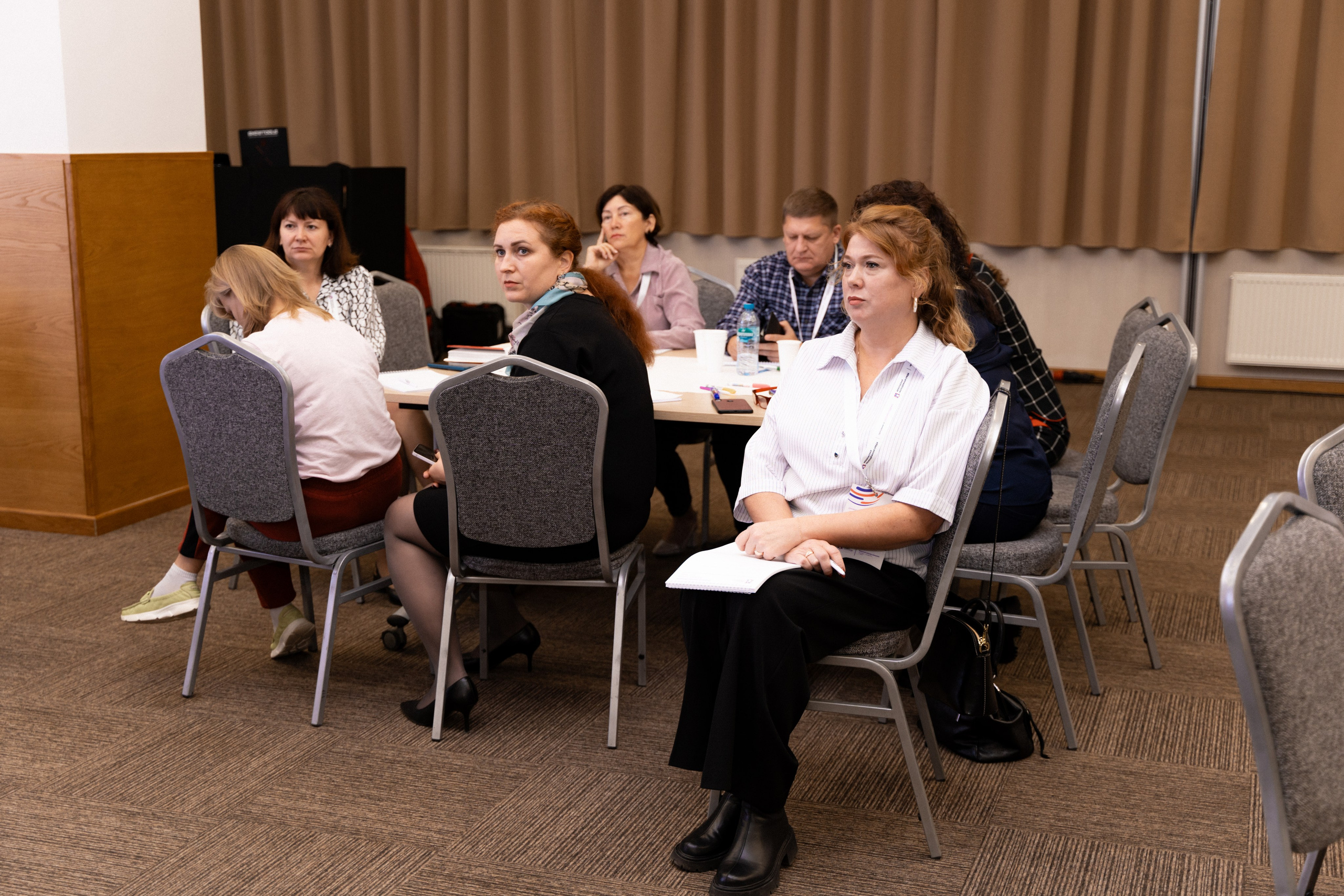 Окружной семинар в сфере профилактики от Росмолодежи в Амаксе 2024. Фотограф Надежда Погребняк | Рязань | Москва