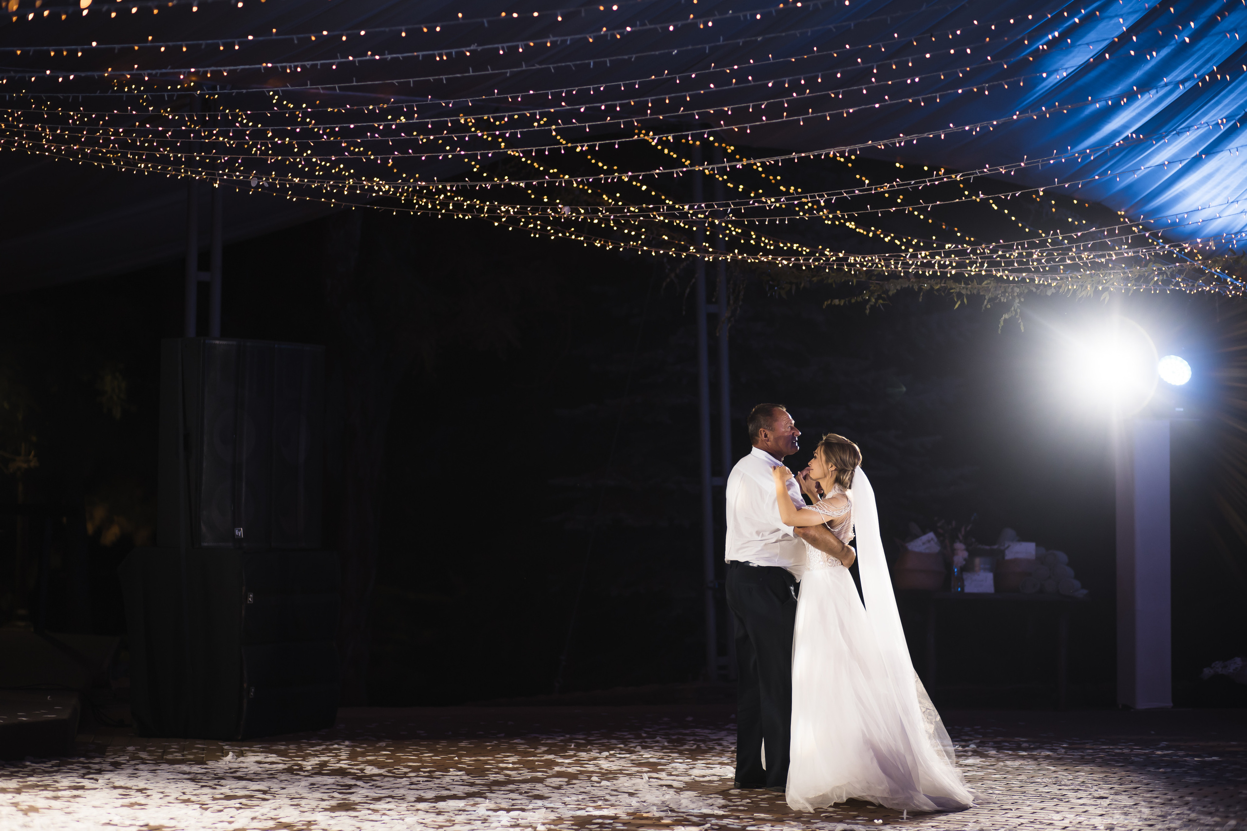 Денис и Оксана. Wedding and Reportage photographer Marmarov Christya