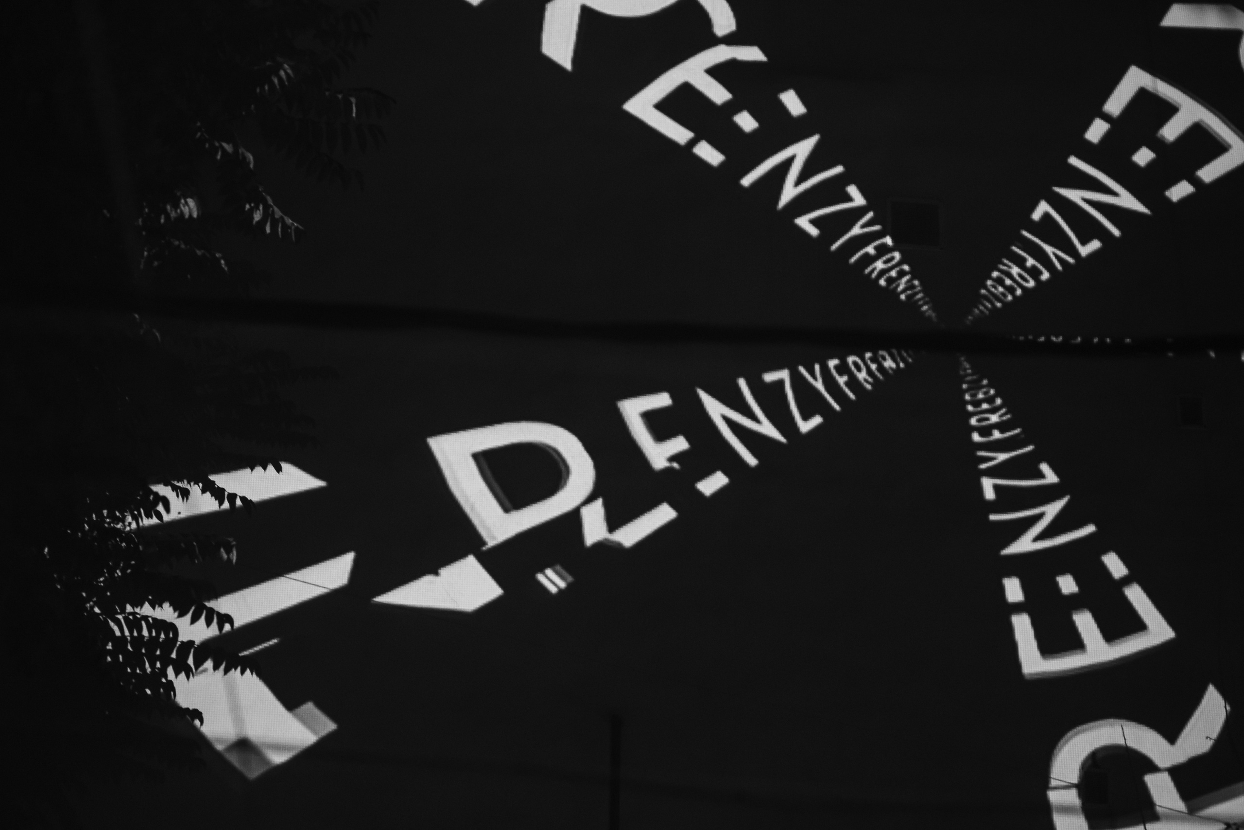 Siyanie x Monoplay. Wedding and Reportage photographer Marmarov Christya