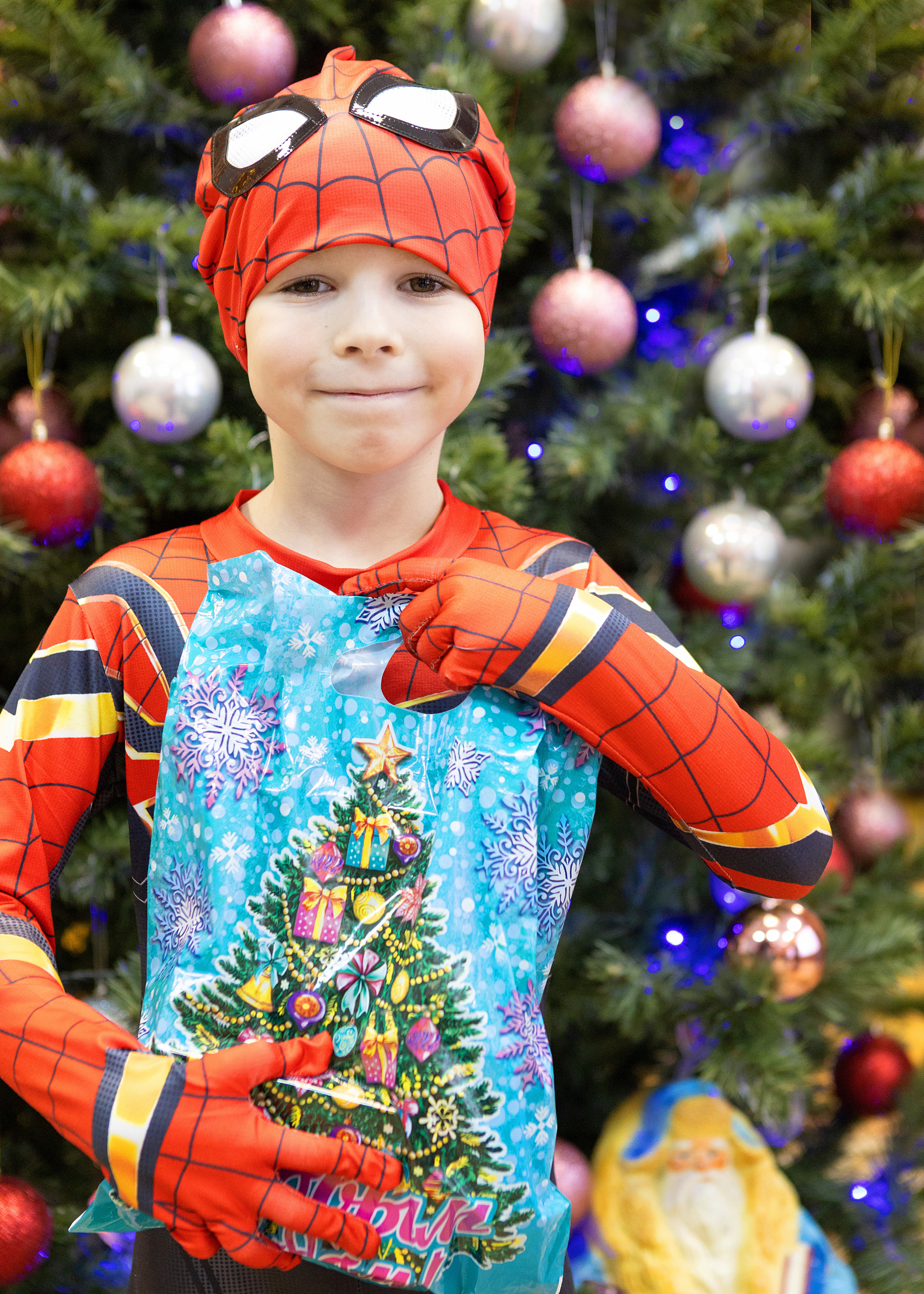 Новогодний утренник 2022 г. Выпускные альбомы для школ и детских садов