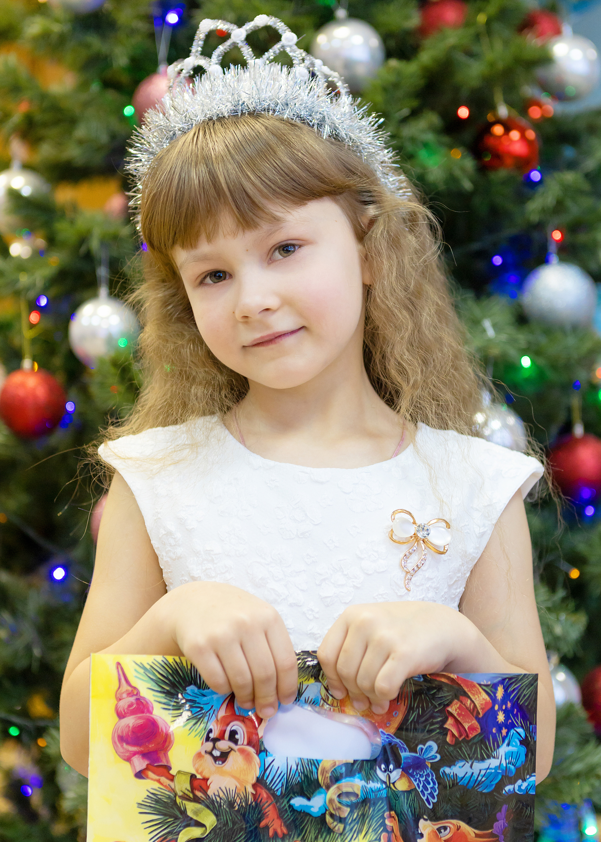 Новогодний утренник 2022 г. Выпускные альбомы для школ и детских садов