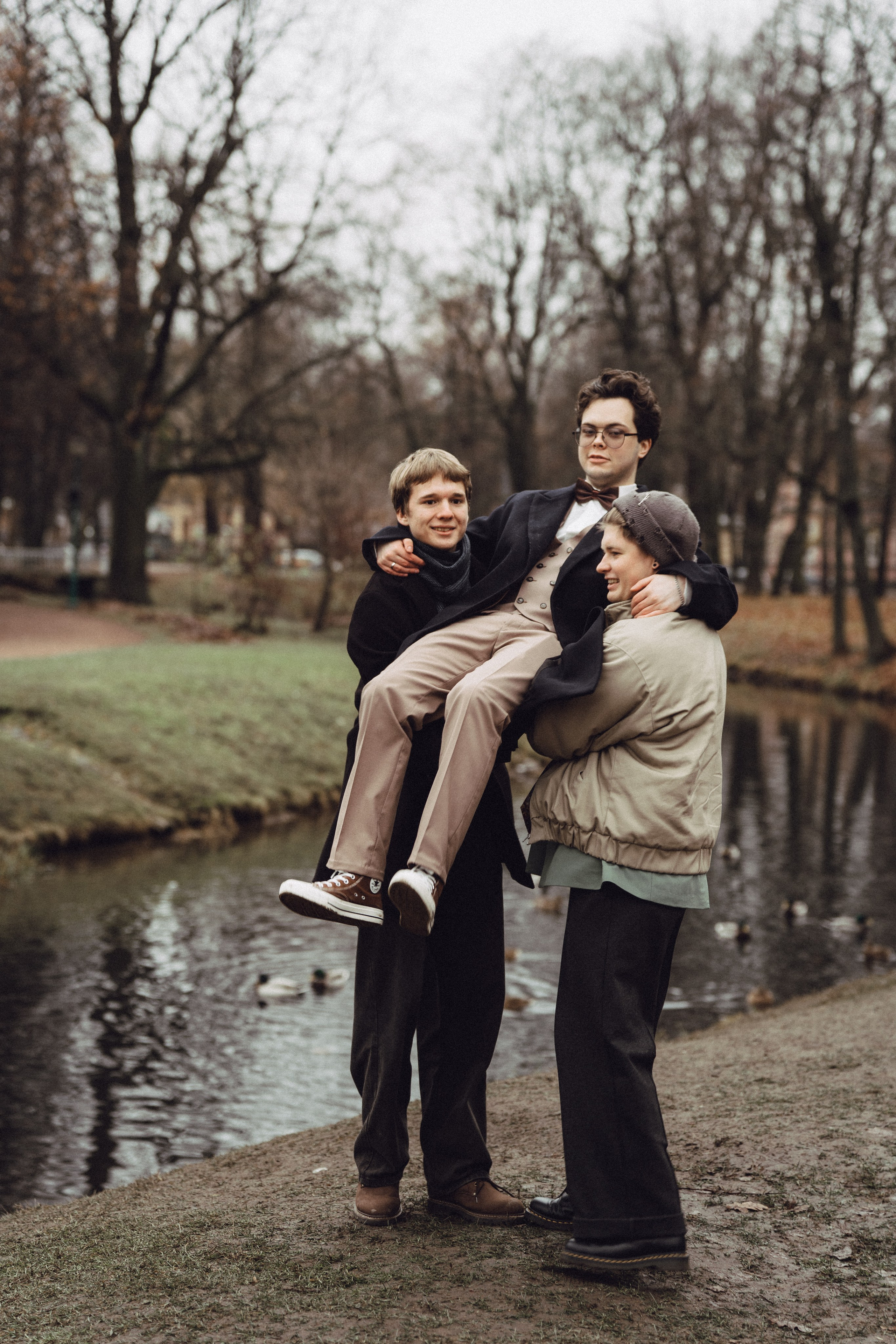 СВАДЕБНАЯ СЬЕМКА ВО ВТОРОМ ДВОРЦЕ С ГОСТЯМИ И ПРОГУЛКА В ТАВРИЧЕСКОМ САДУ. Профессиональный фотограф, Санкт-Петербург — Виктория Богомолова