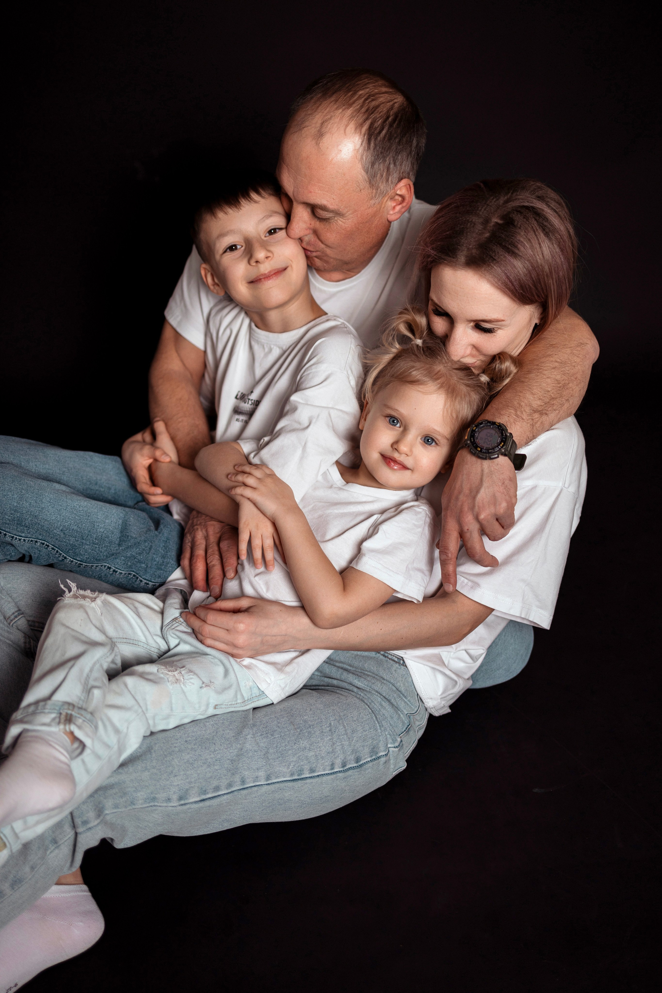 Семейная в студии. Свадебный фотограф в Петропавловске-Камчатском Артур Зябов