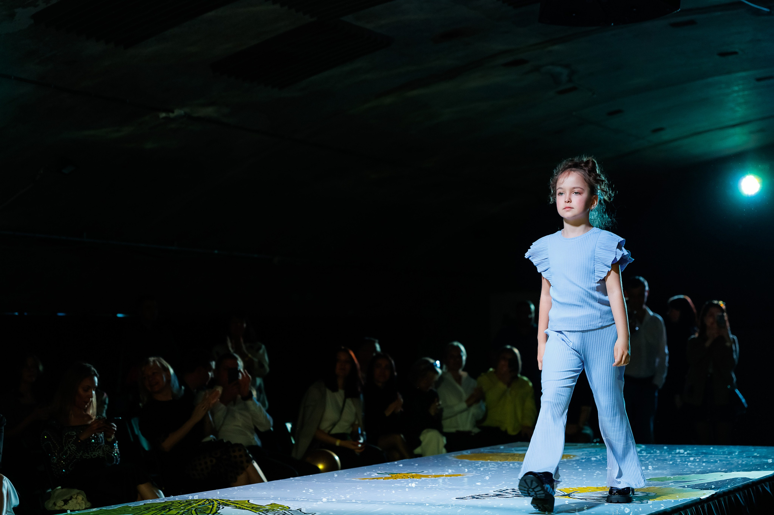 Показ Надежды Шибиной от журнала «Жираf». Фотограф Новосибирск — Наталья Гресь