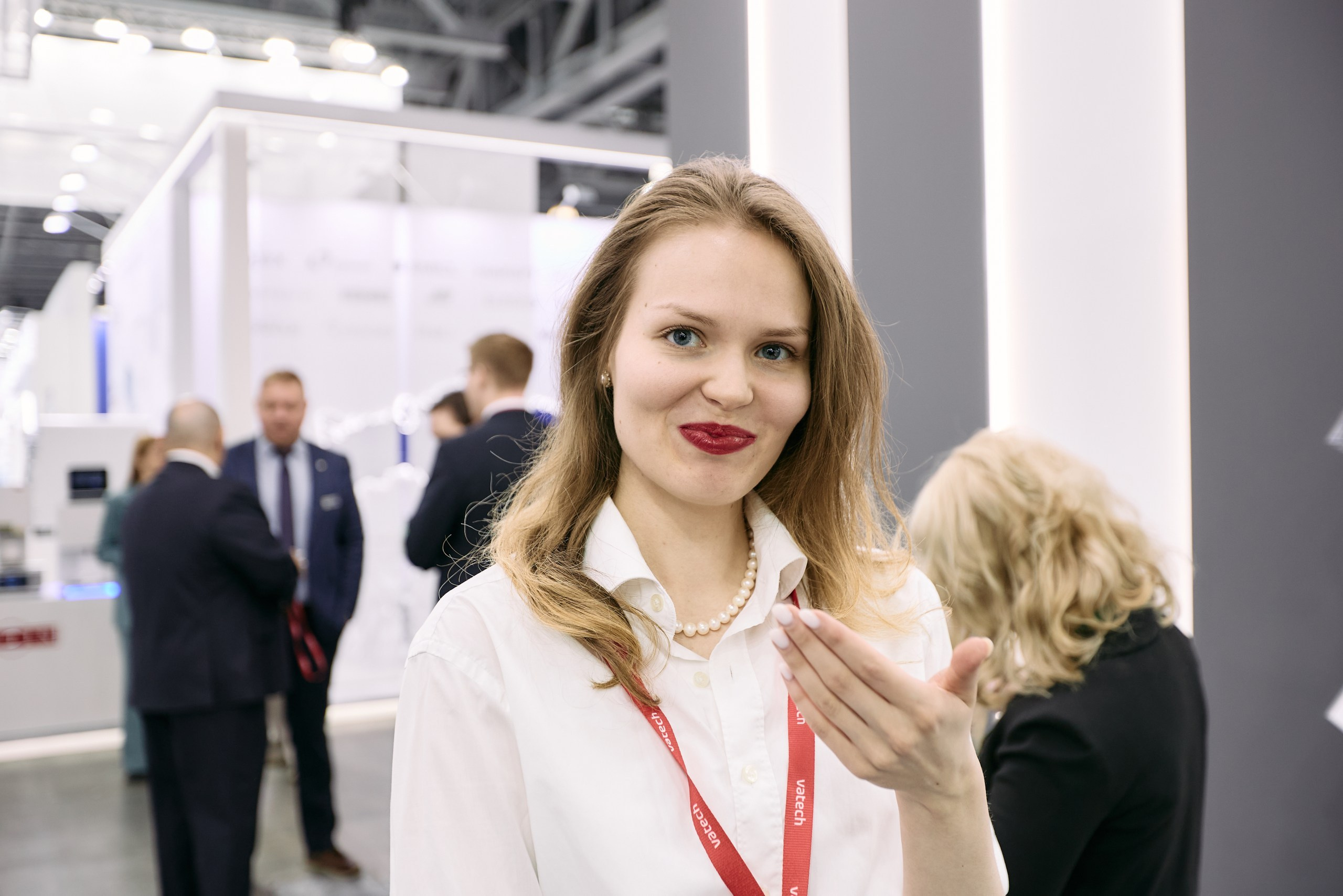 Дентал Салон 2026: Vatech. Свадебный и репортажный фотограф Дмитрий Кононенко