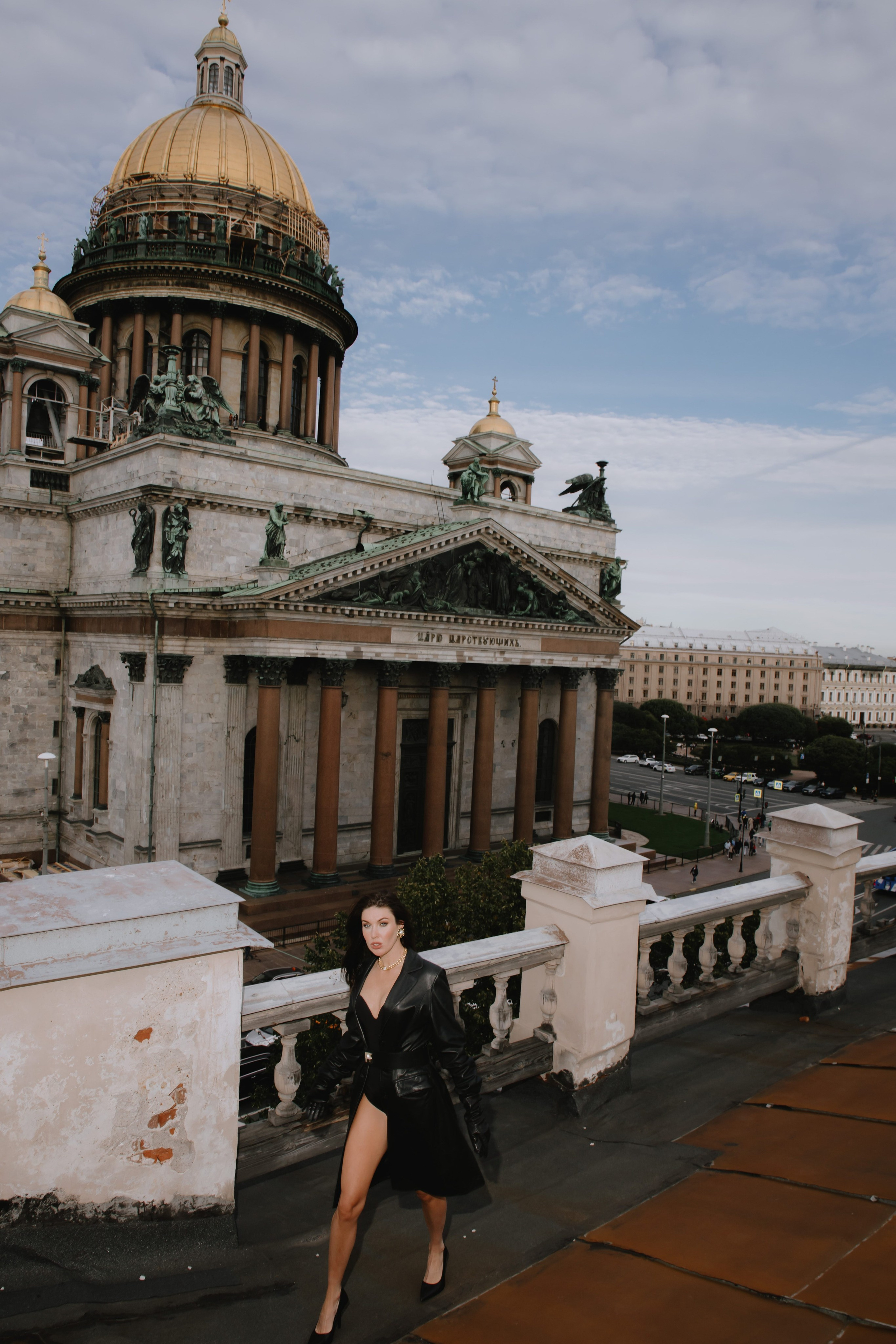 Вероника (съемка на крыше). Фотограф в Москве и Санкт-Петербурге Дарина