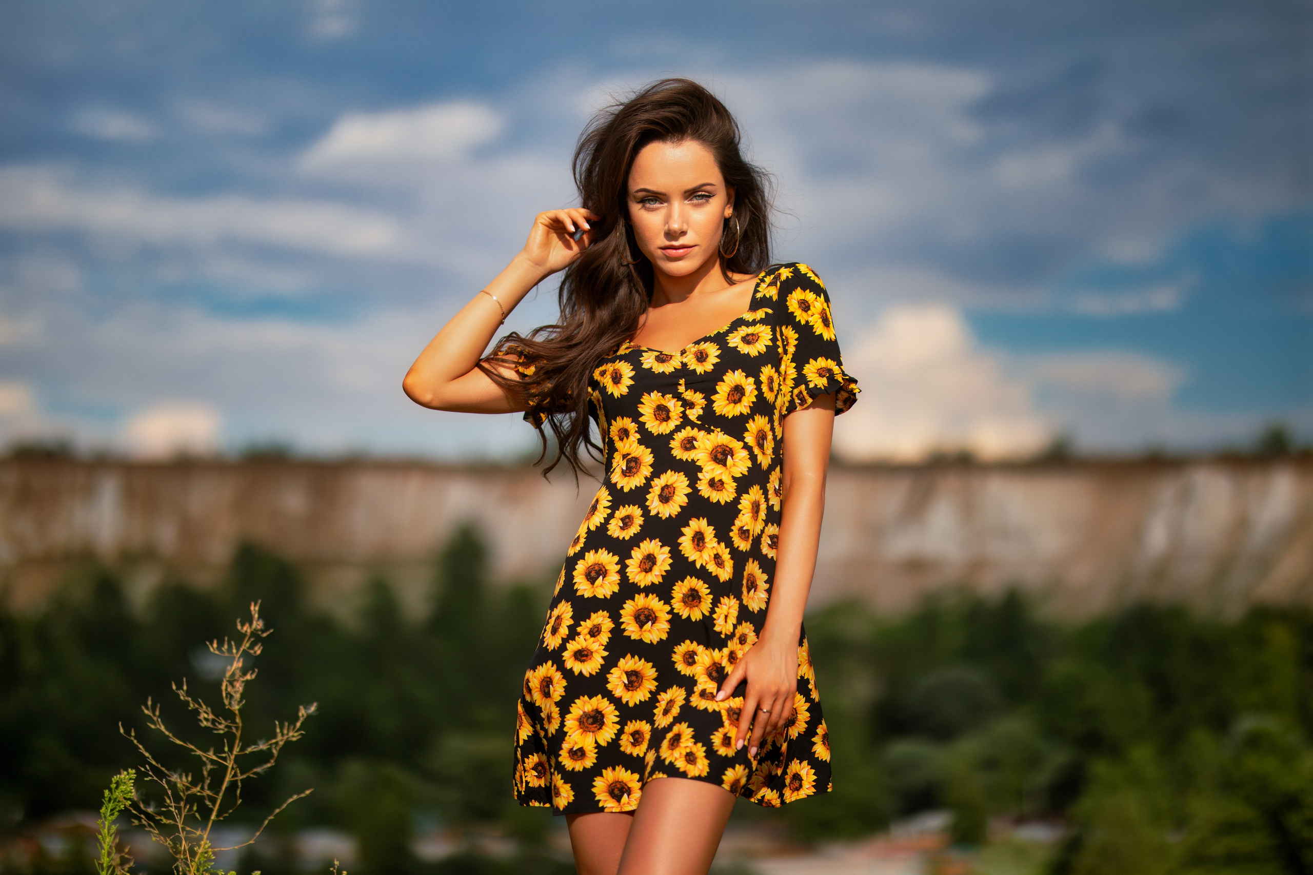 Летняя съемка с Екатериной на природе в парке Белый Колодец в формате для «себя»