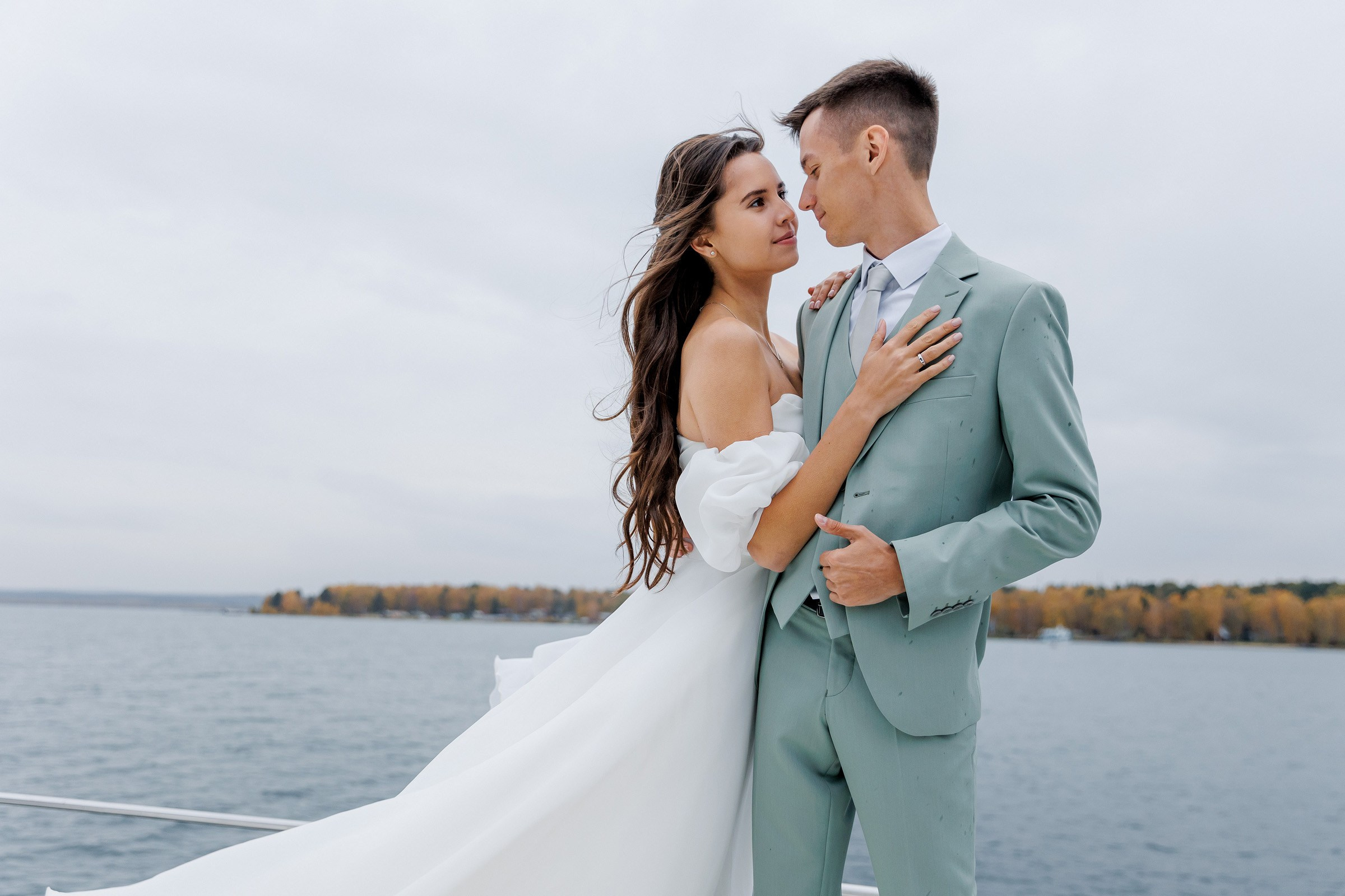 Когда у друзей есть яхта. Свадебный фотограф в Иркутске Сапаров Александр