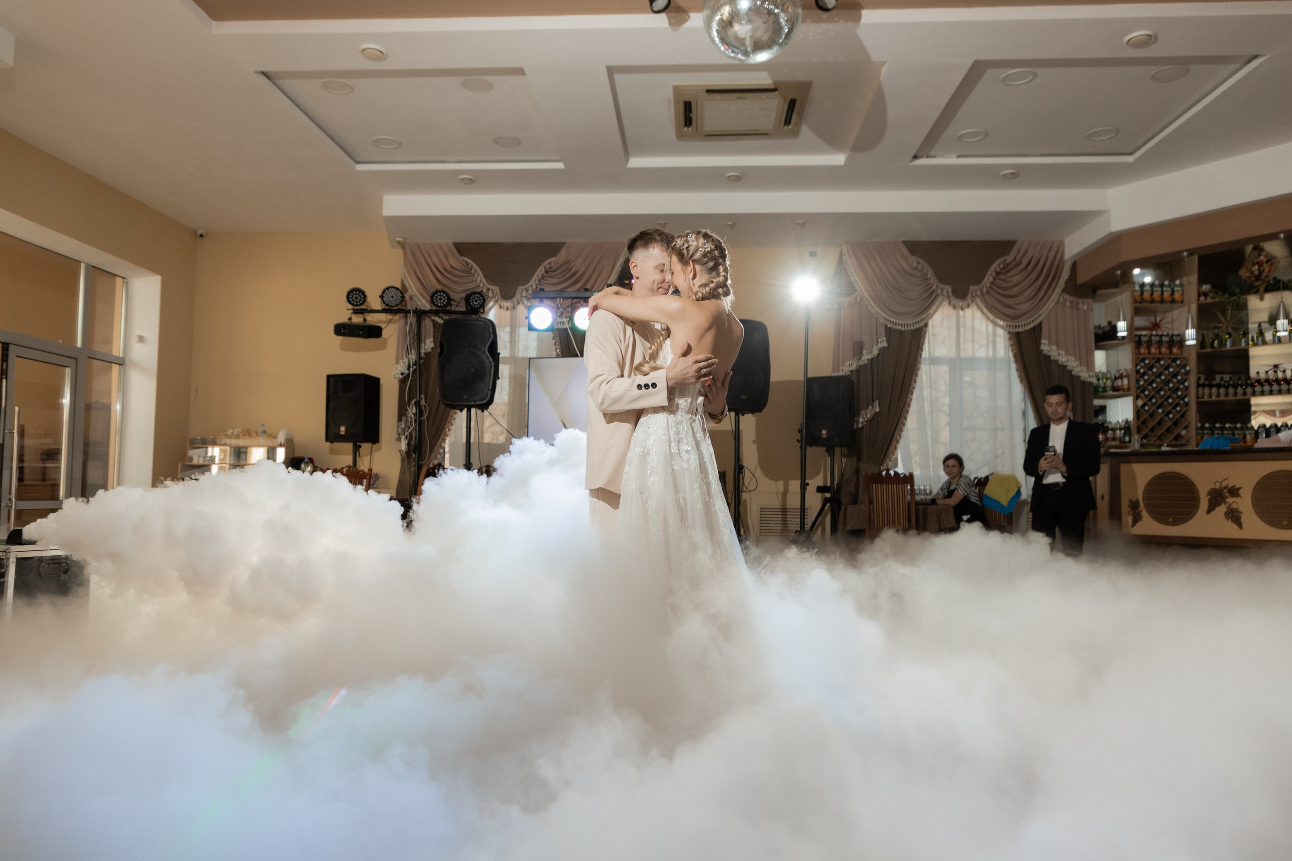 Роман и Александра (банкет). Свадебный фотограф Ангелина Сунгатулина | Саратов | Балаково | Вольск