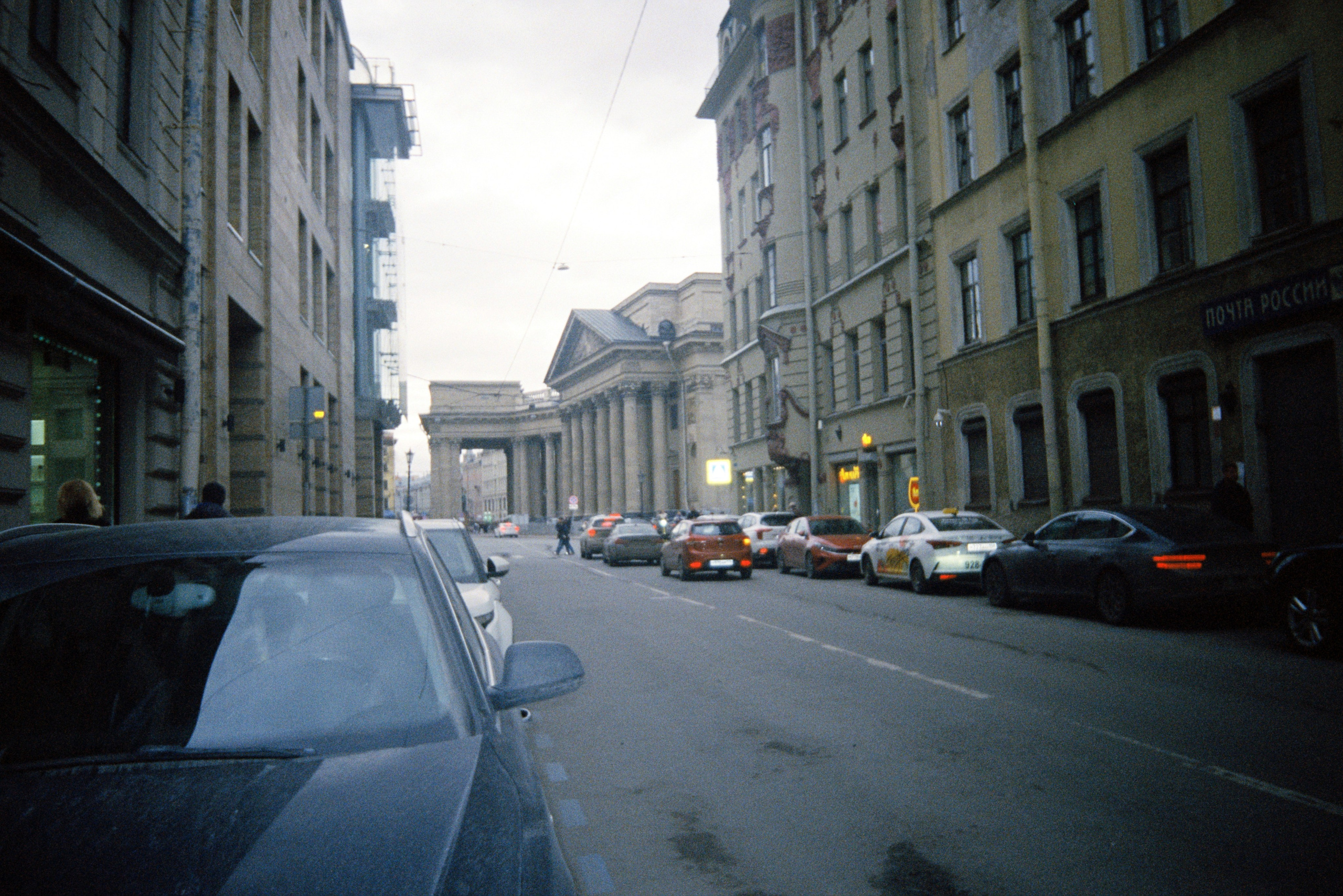 Проект: Плёнка и Города. Виктория Князева| фотограф из Санкт-Петербурга