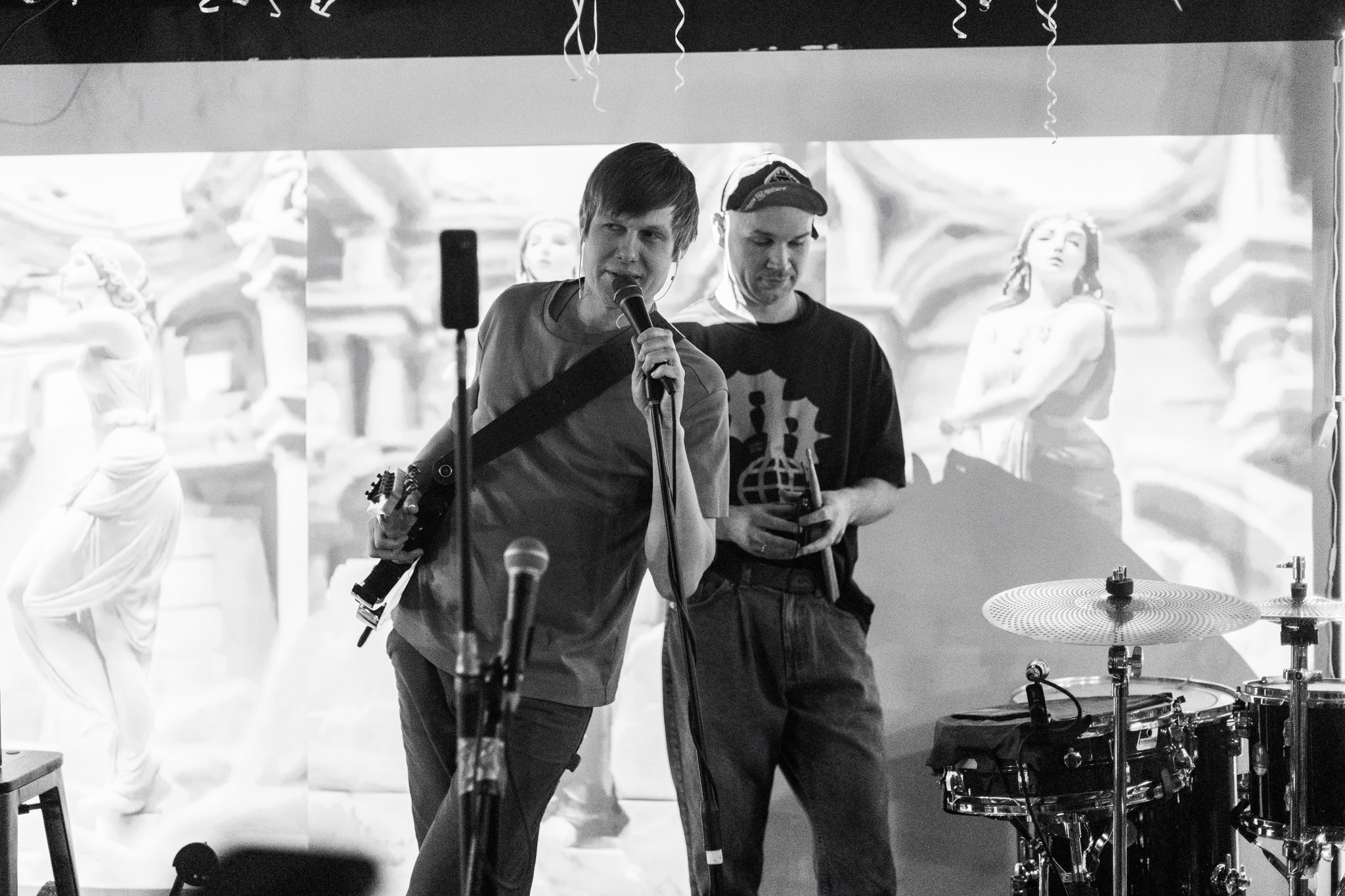 Икар, Electric Lines, Магнитола, 10.01.26, Jawsspot