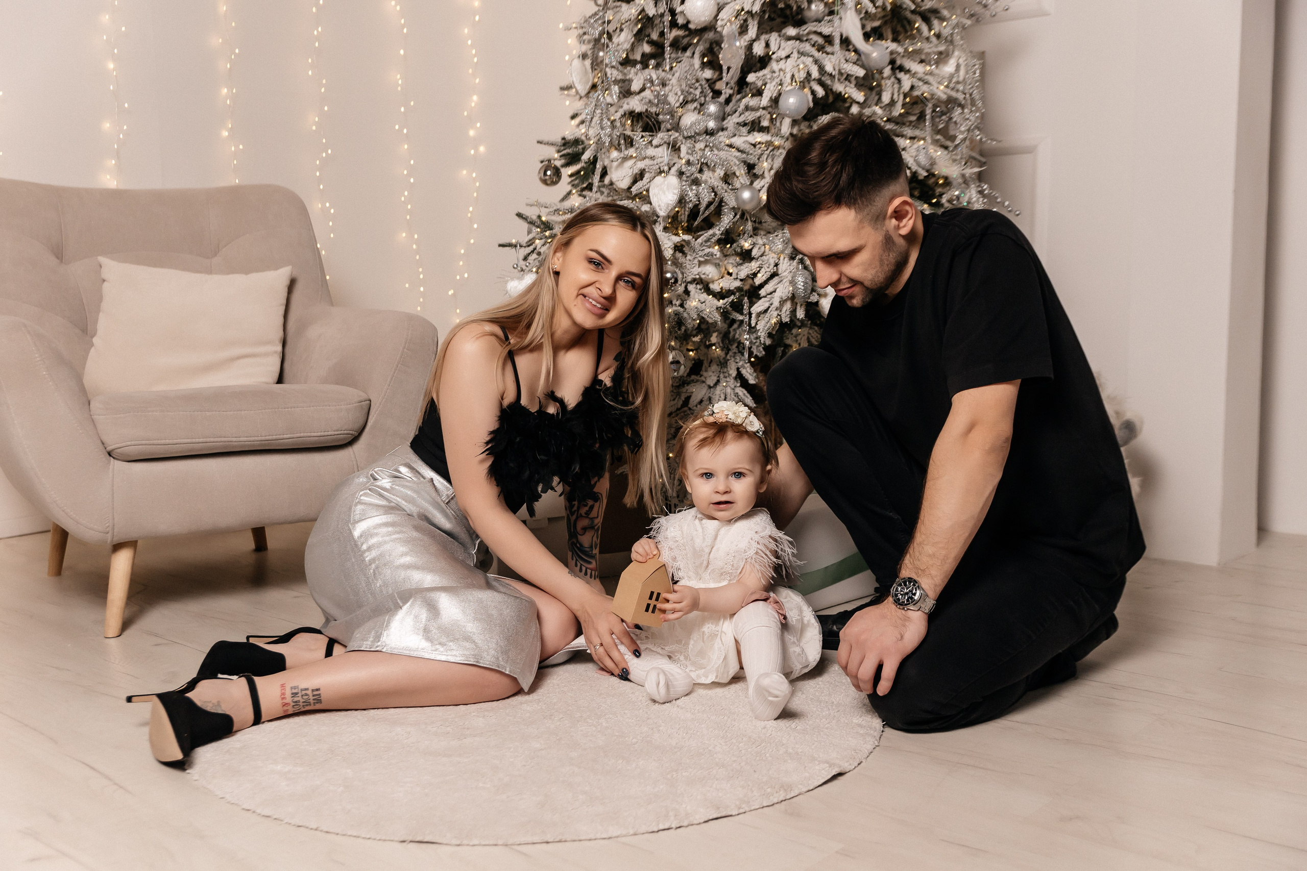 Дима, Аня и Николь. Семейный фотограф Минск Усова Ольга