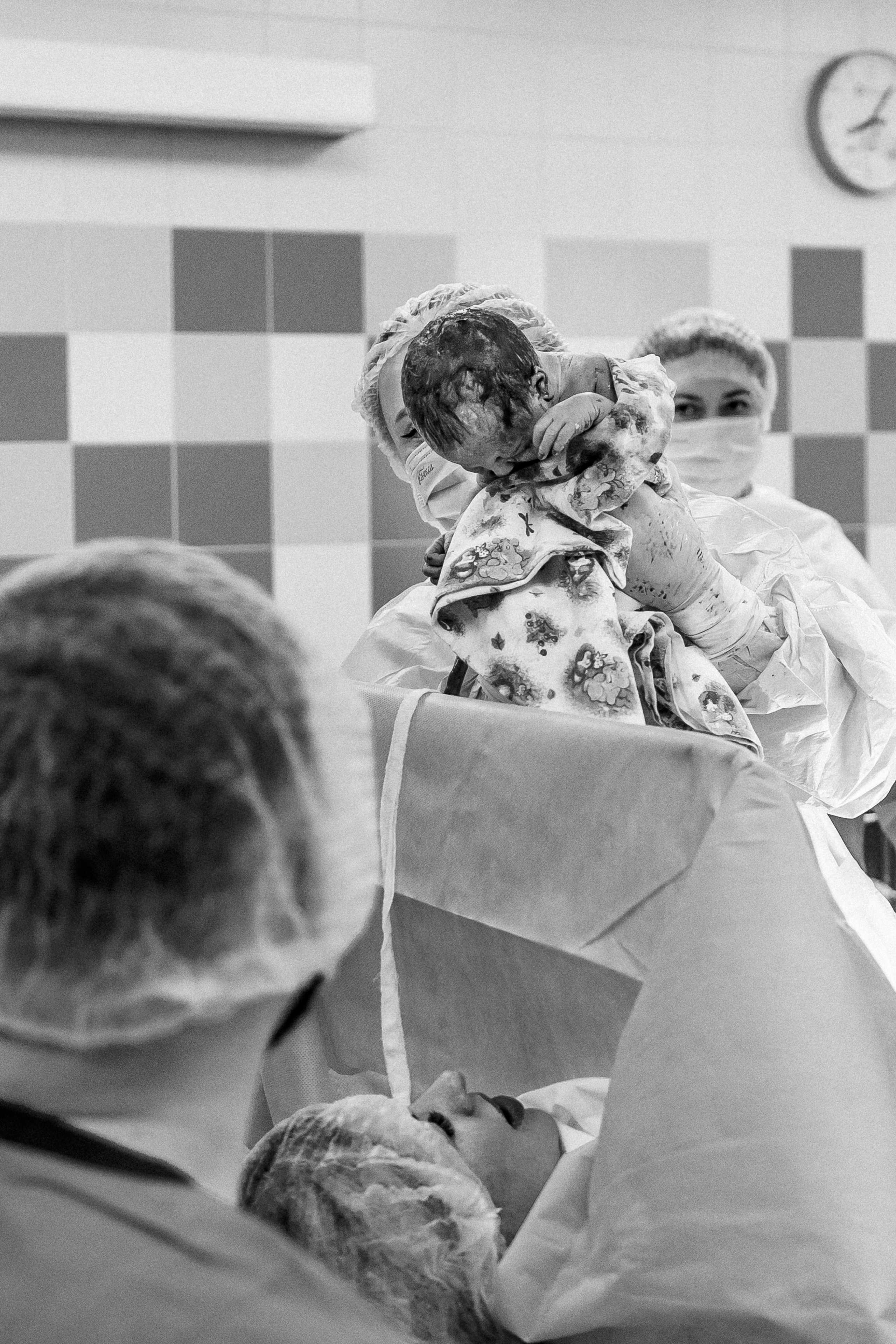 Рождение Варвары. Семейный и детский фотограф в Краснодаре. Фотограф новорожденных. Фотограф ньюборн. Фотограф родов Краснодар. Катя Угнивенко