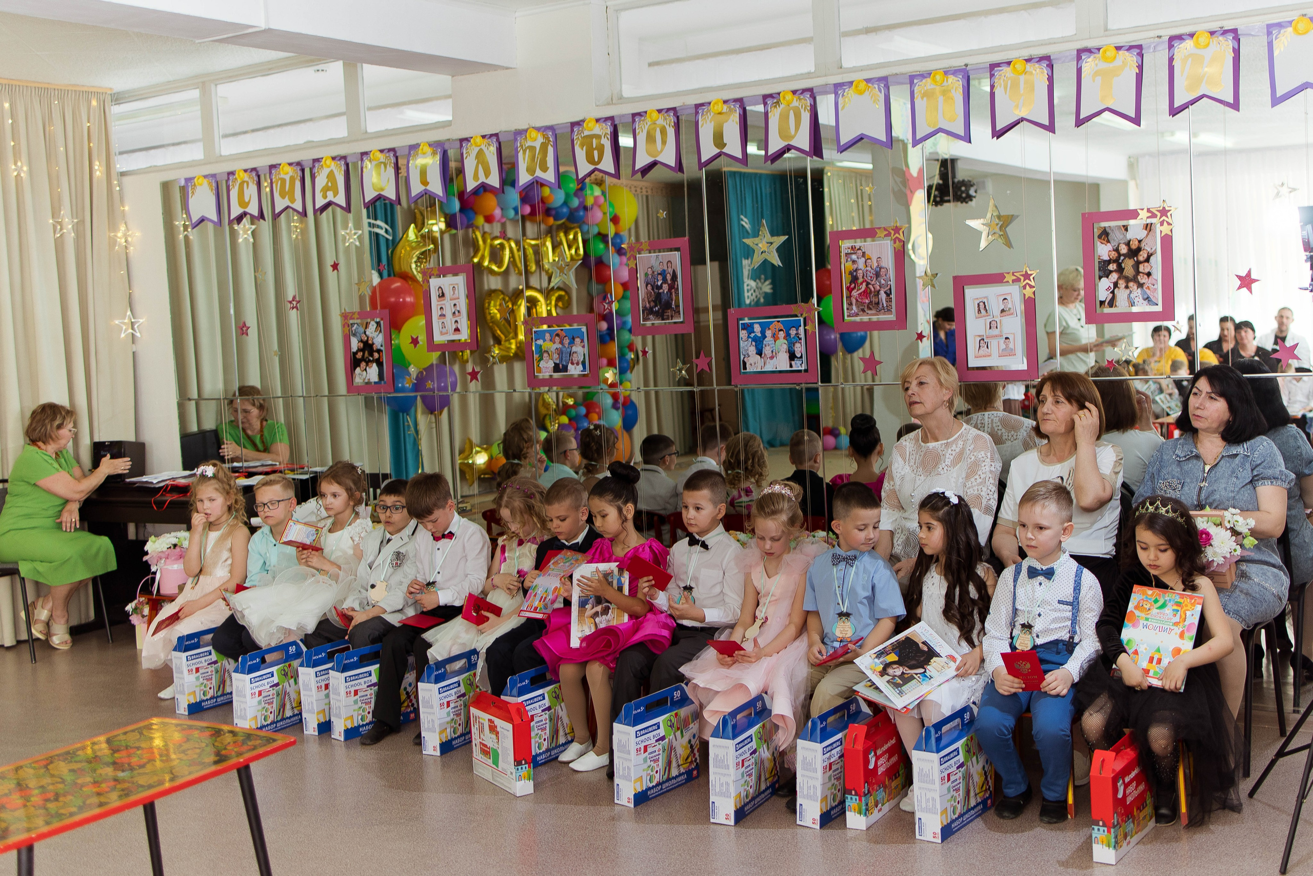 Утренники и выпускные в детском саду. Свадебный и семейный фотограф Яна Стражева. Волгоград, Москва