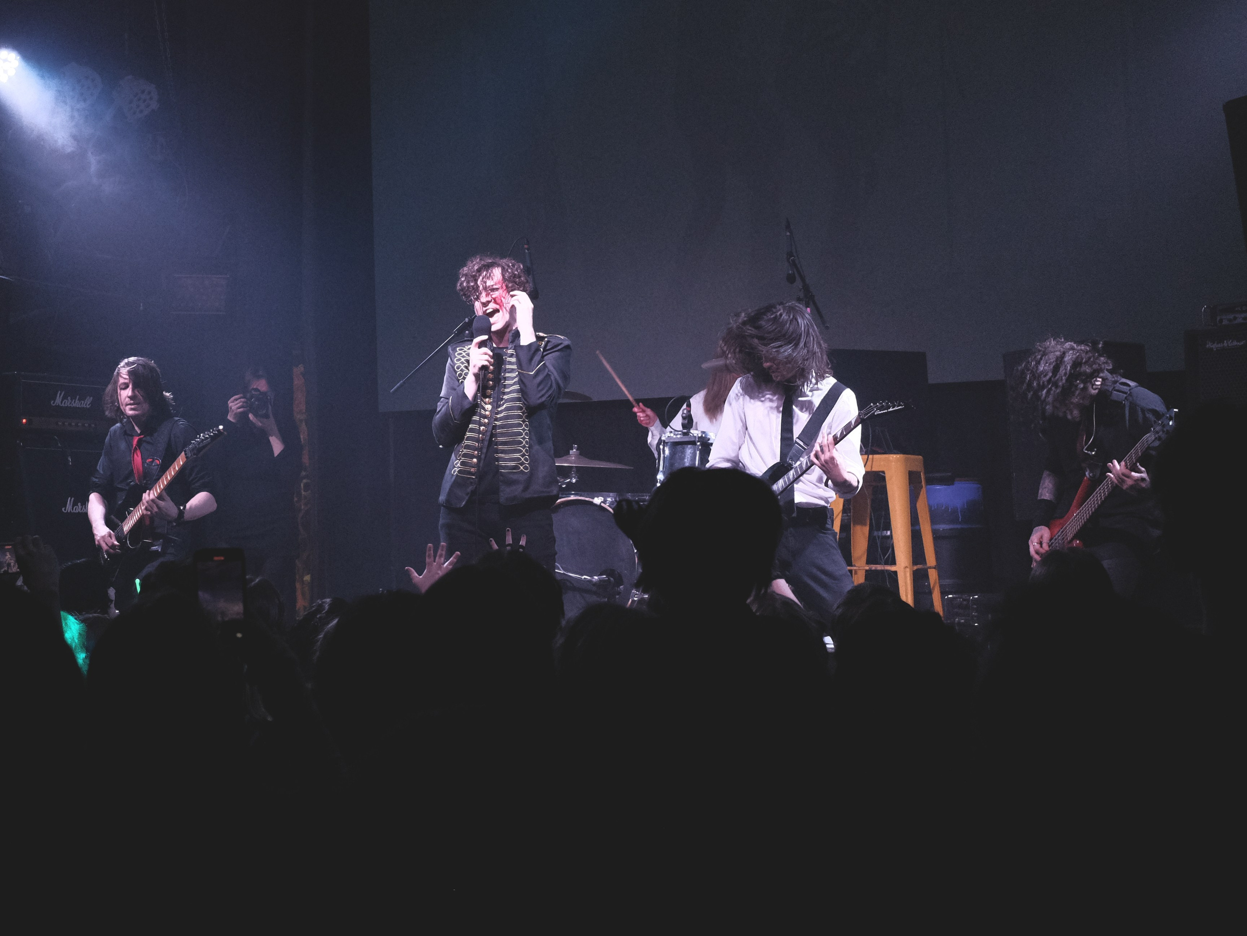 Концерт ASLEEP OR DEAD в ласточке. Репортажный фотограф в Санкт-Петербурге Даниил Могута