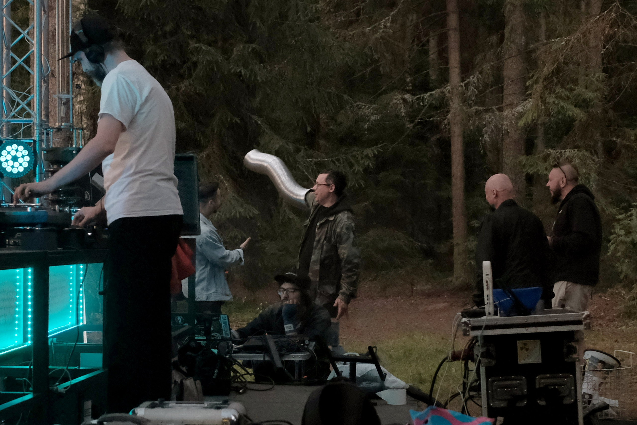 Пикник на обочине от команды EMC. 11июля 2025. Репортажный фотограф в Санкт-Петербурге Даниил Могута