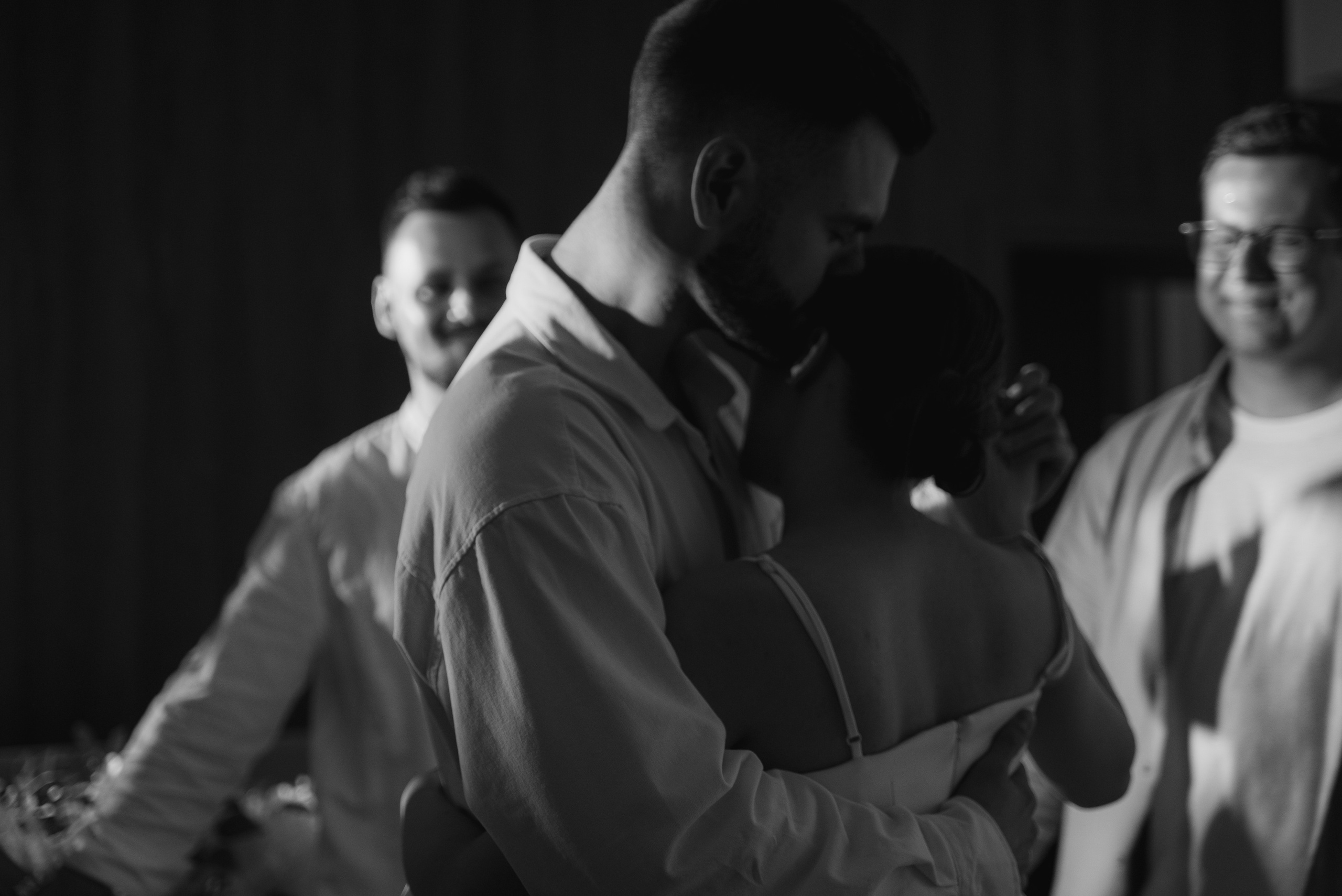 Олег и Саша. Свадебный и портретный фотограф в Брянске и Москве Алина Химушкина